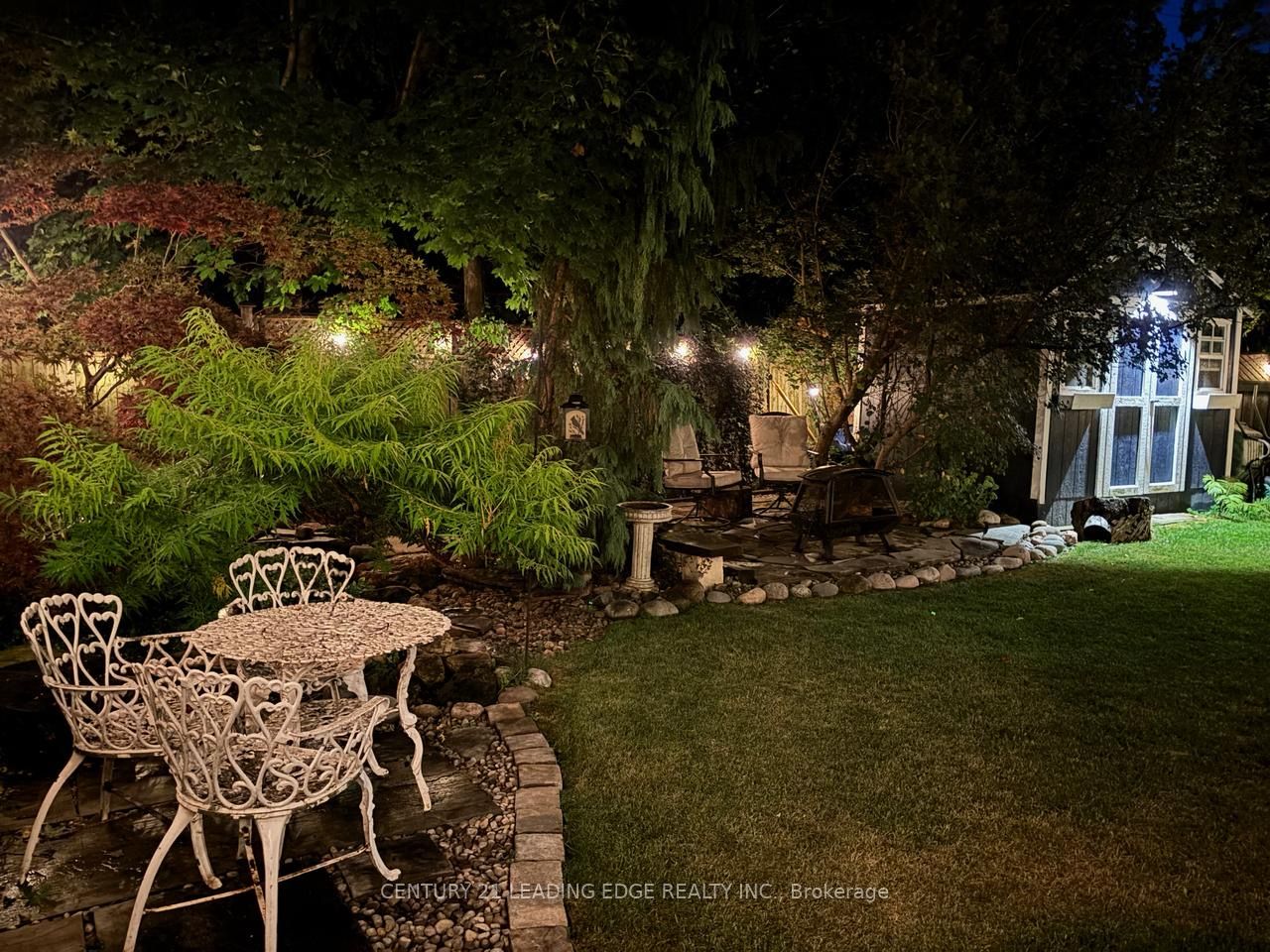 586 Curzon Avenue Property Photo 43