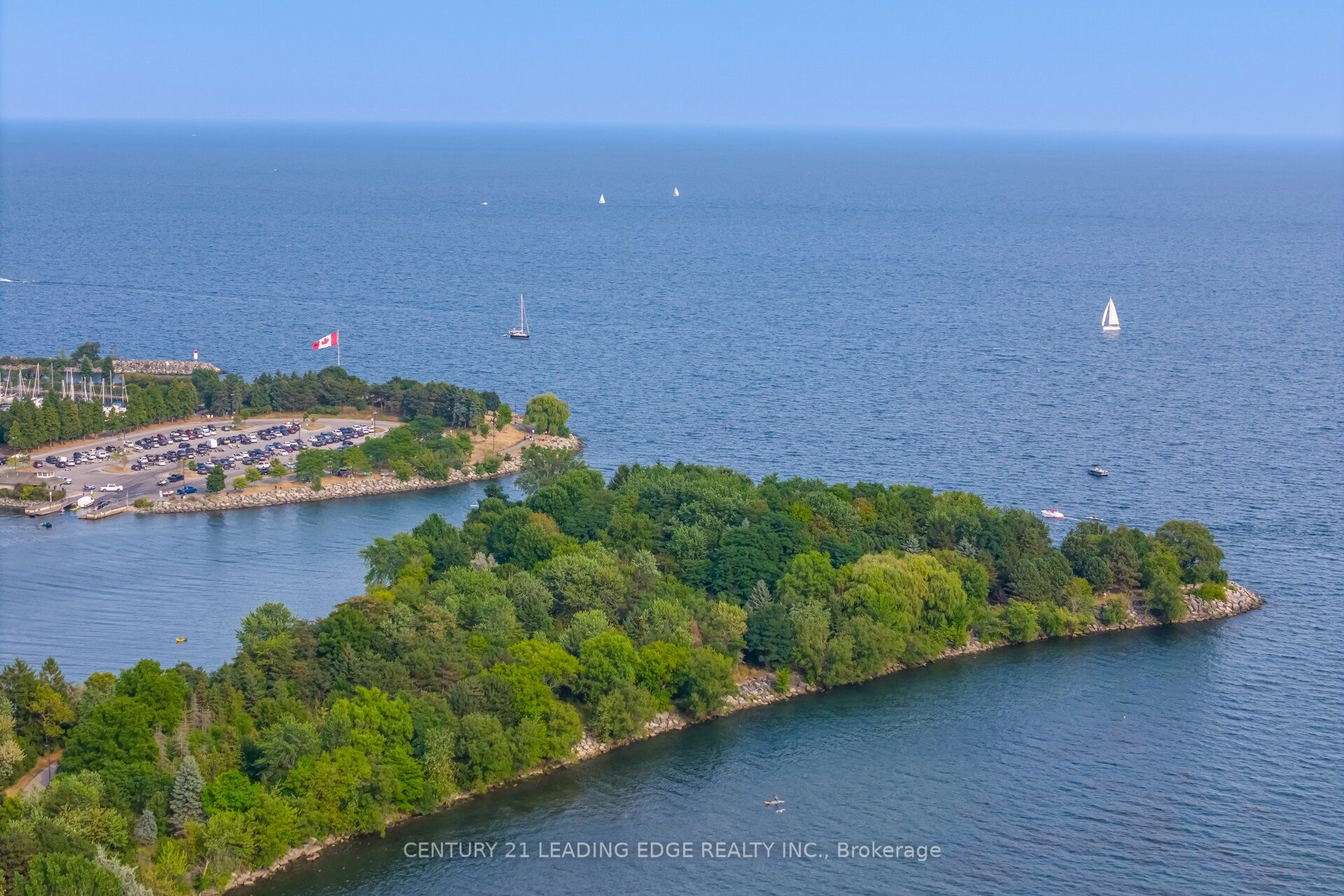 586 Curzon Avenue Property Photo 50