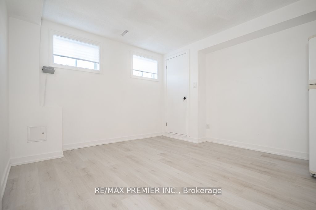 47 Dorsey Drive Lower Level #1 Property Photo 6