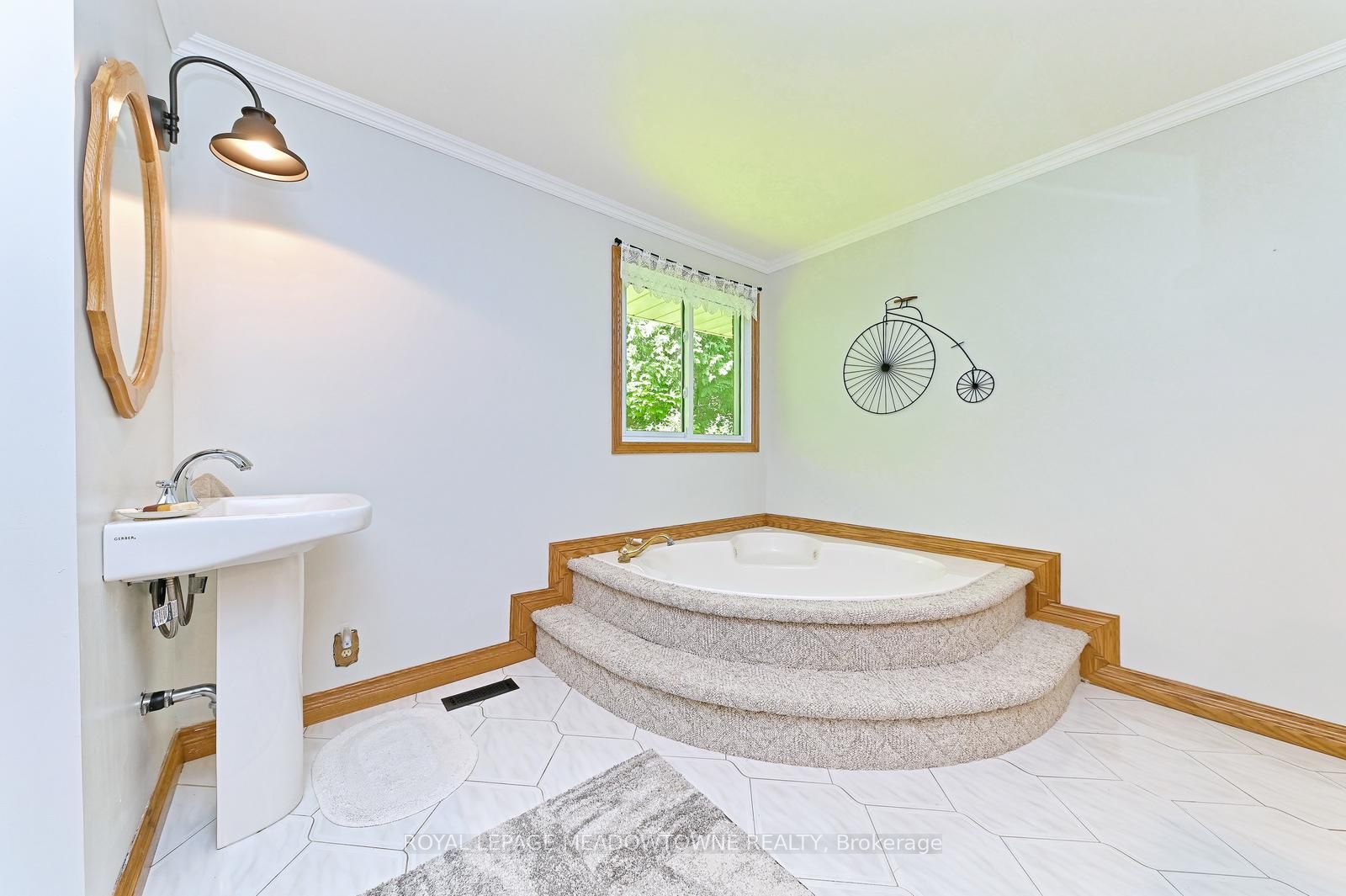 4 Ann Street Property Photo 31