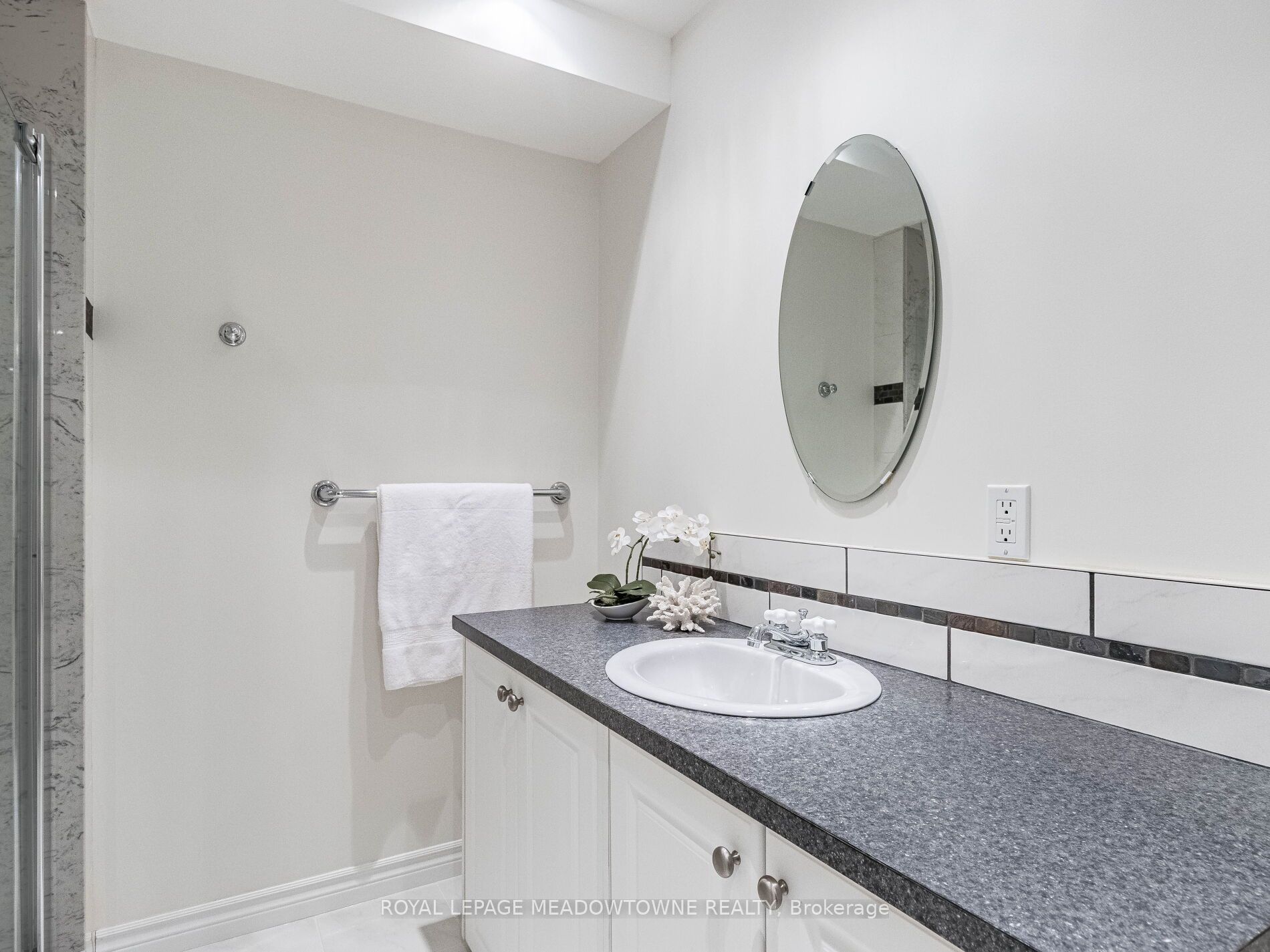 54 Locust Drive 34 Property Photo 44