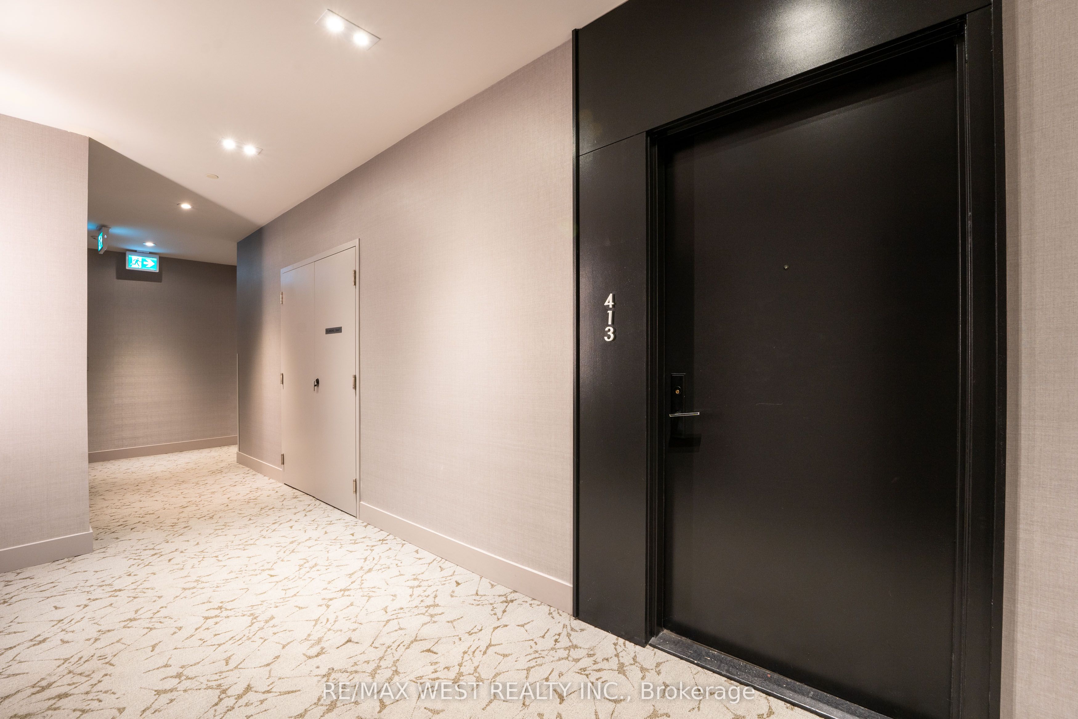 270 Dufferin Street 413 Property Photo 4