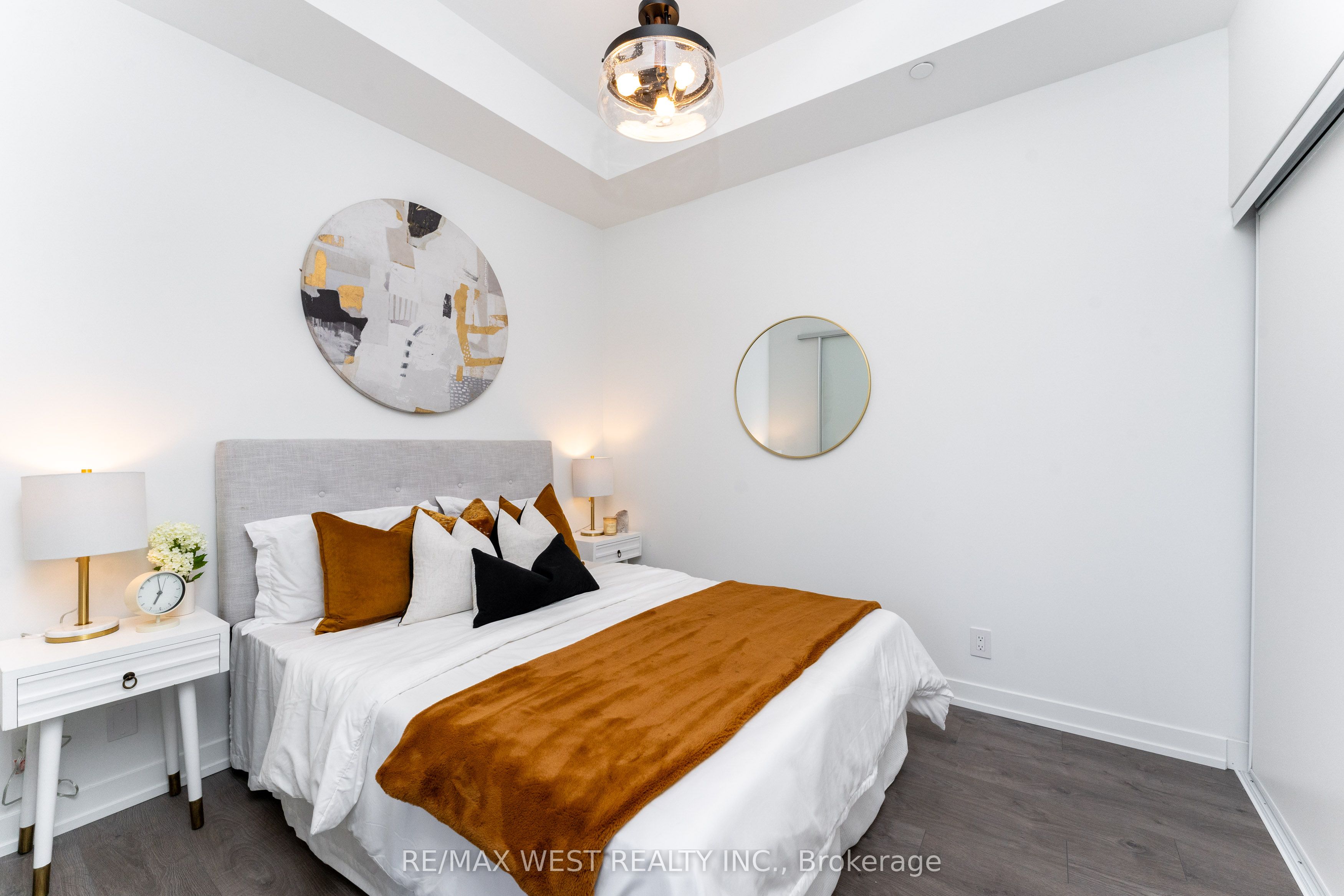 270 Dufferin Street 413 Property Photo 15