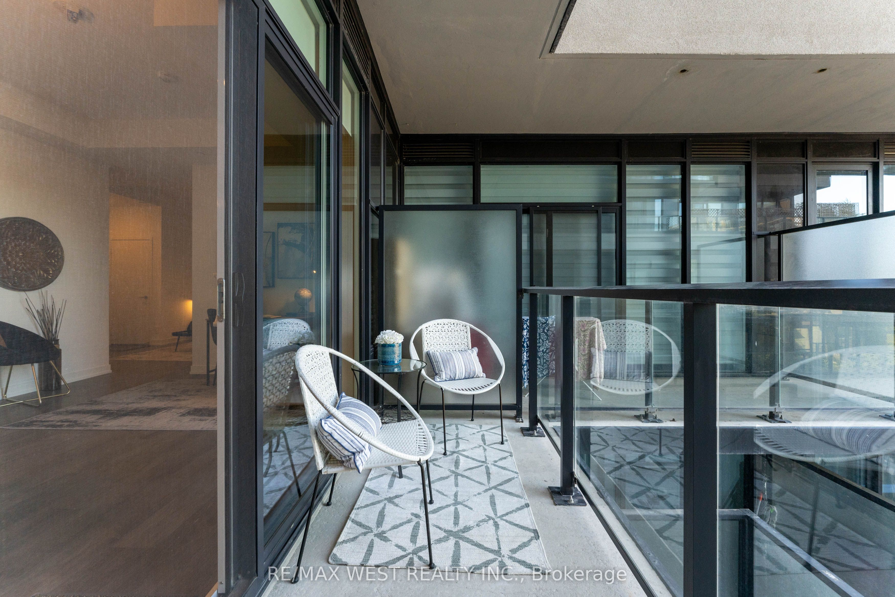 270 Dufferin Street 413 Property Photo 19