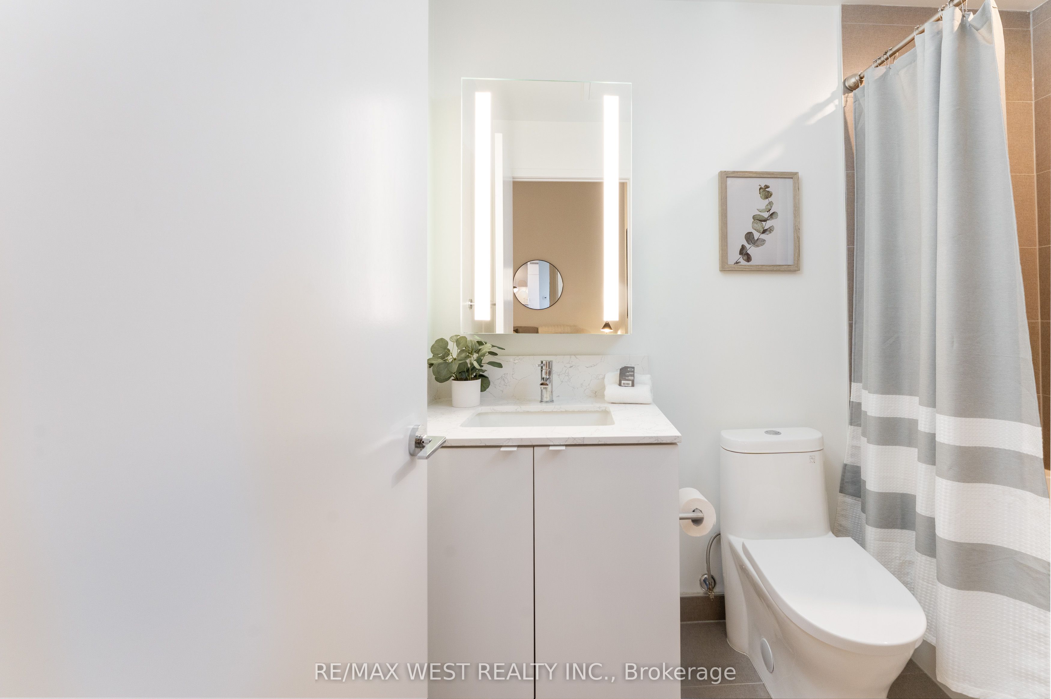 270 Dufferin Street 413 Property Photo 25