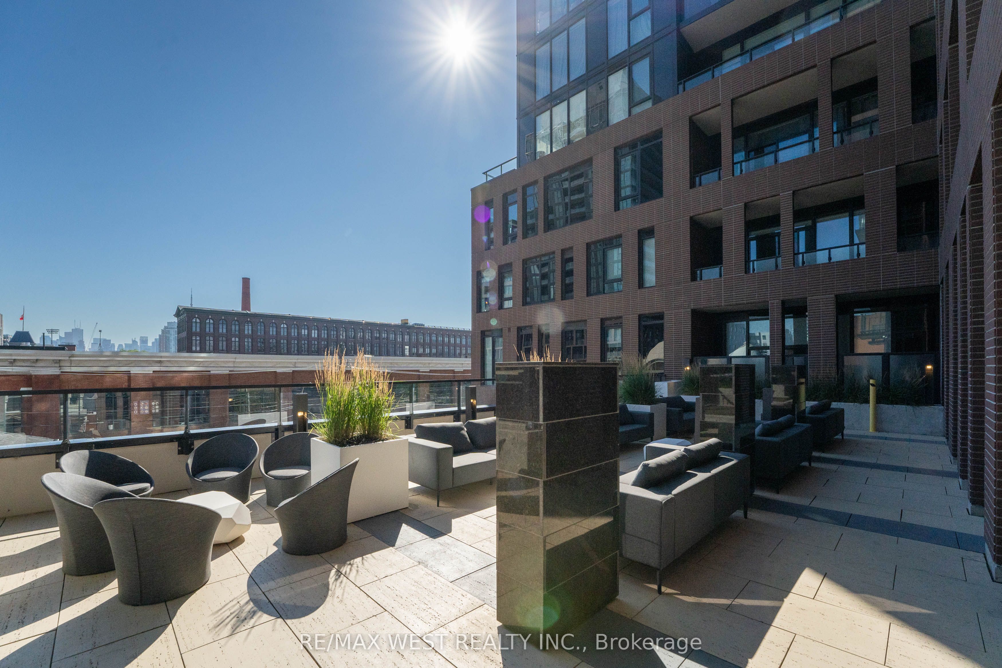 270 Dufferin Street 413 Property Photo 26