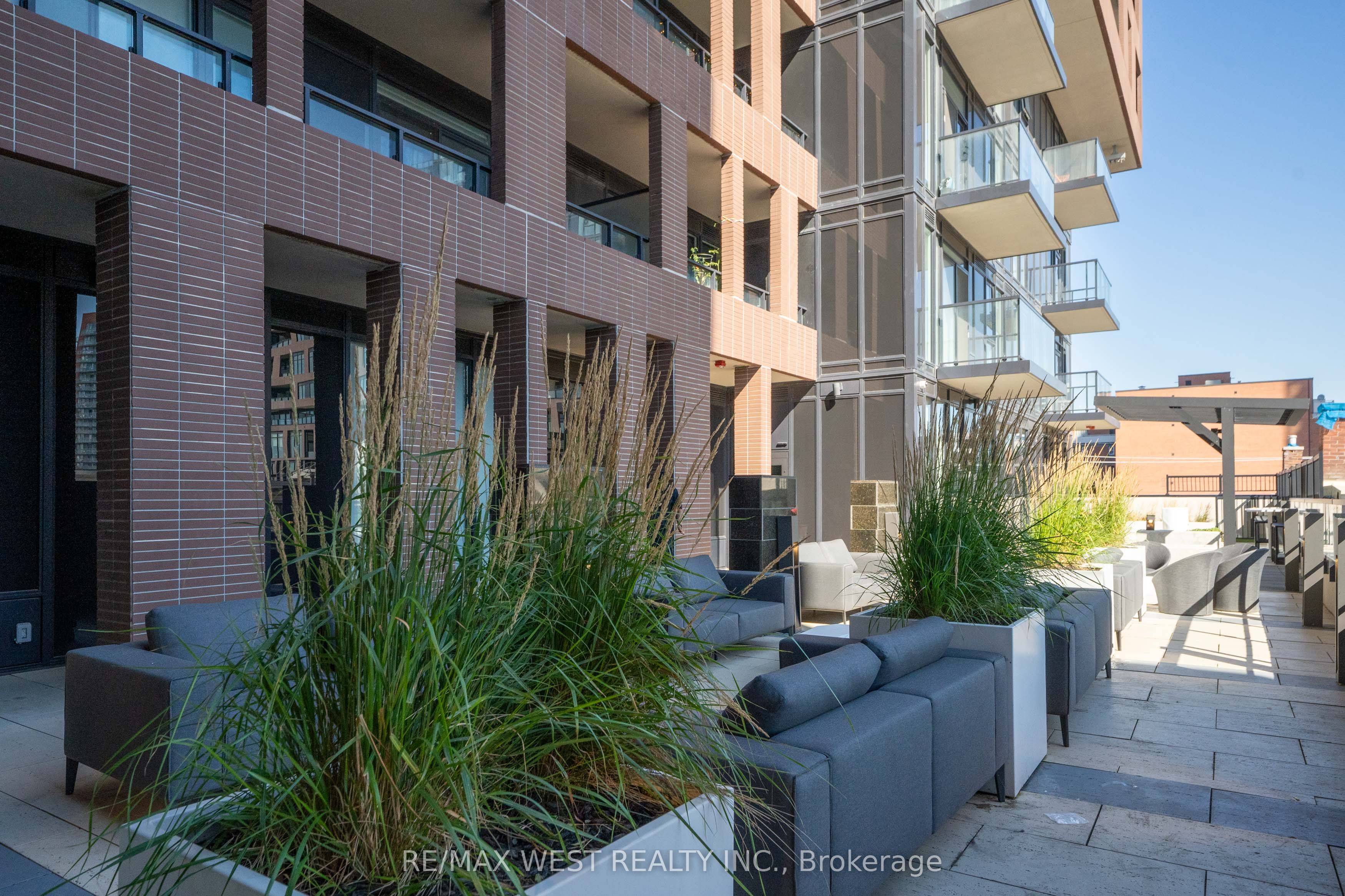 270 Dufferin Street 413 Property Photo 29