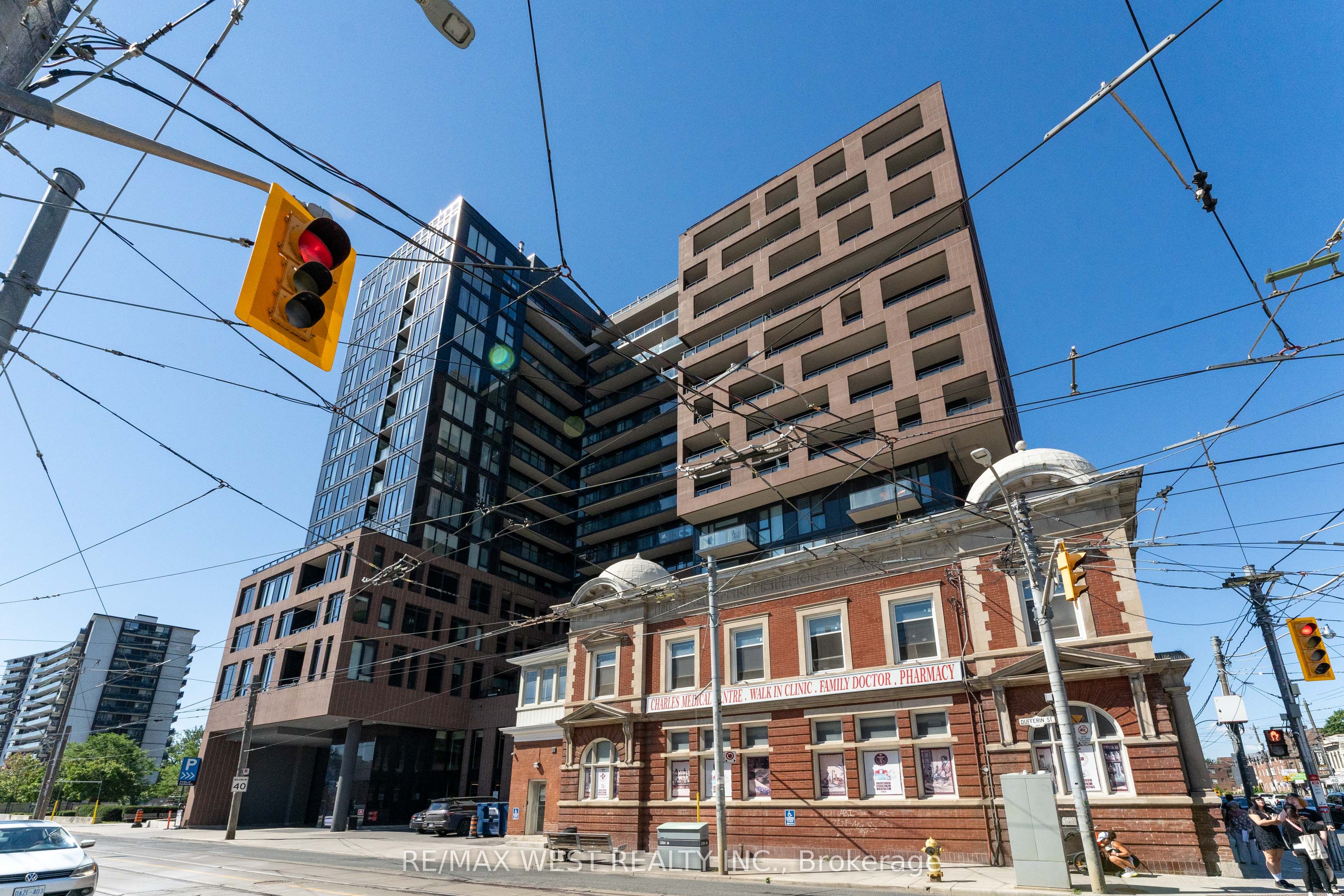 270 Dufferin Street 413 Property Photo 44