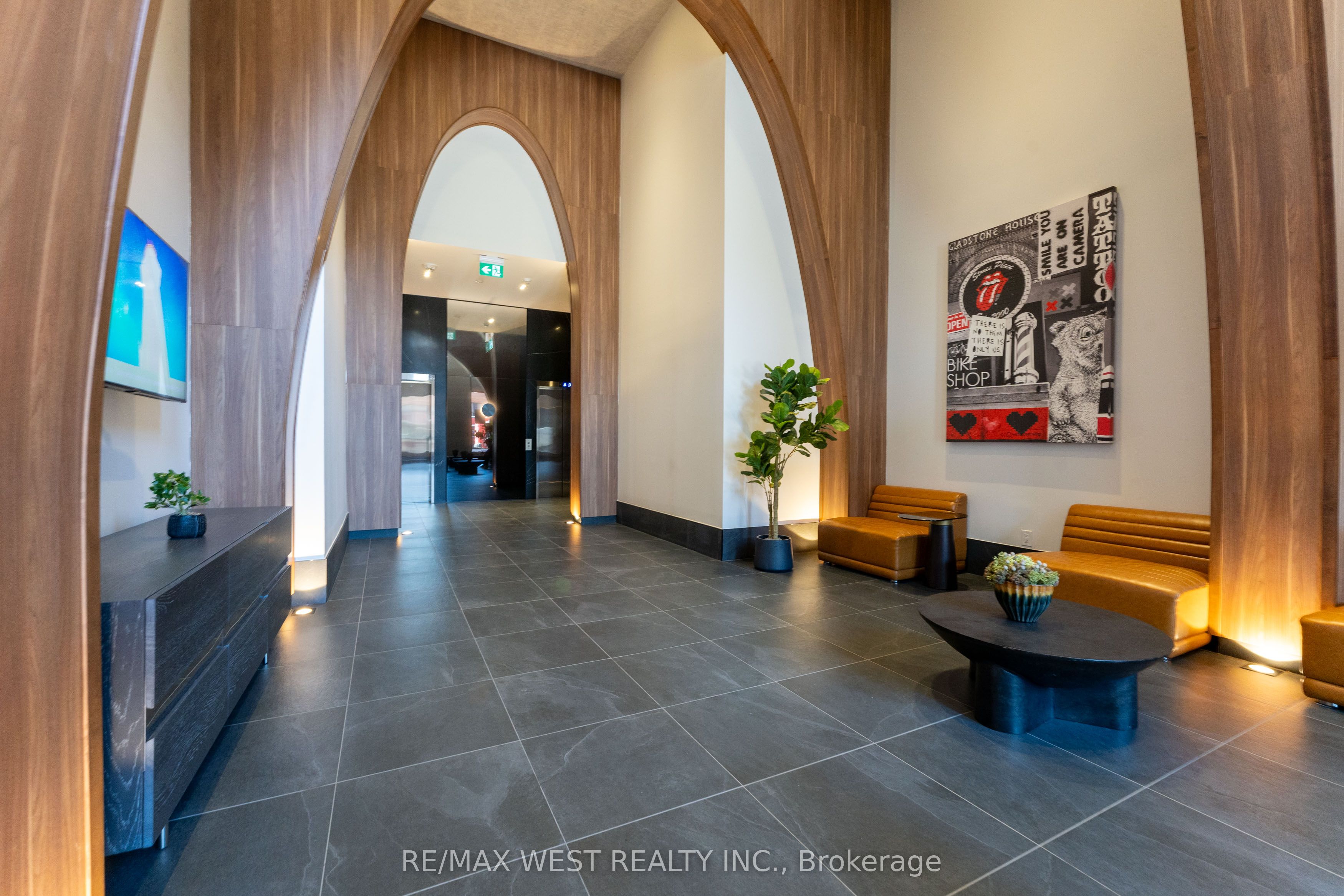 270 Dufferin Street 413 Property Photo 46