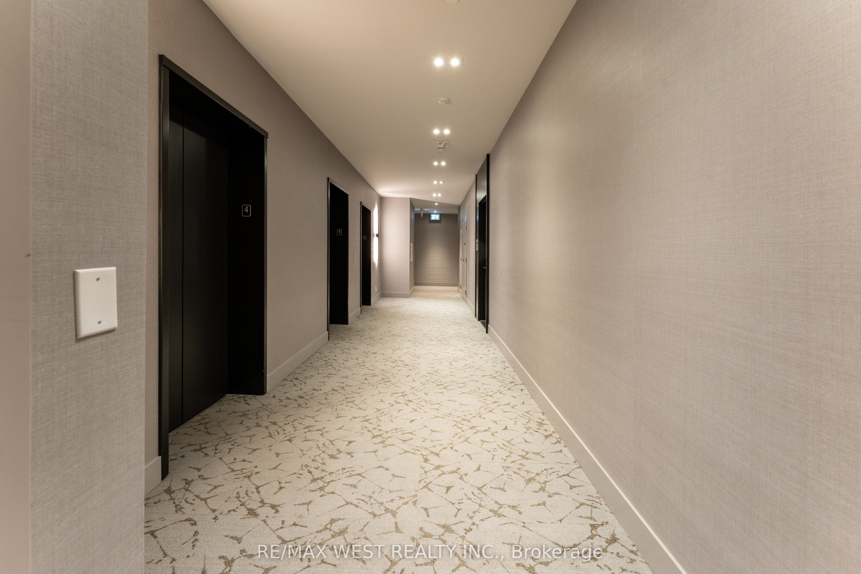 270 Dufferin Street 413 Property Photo 47