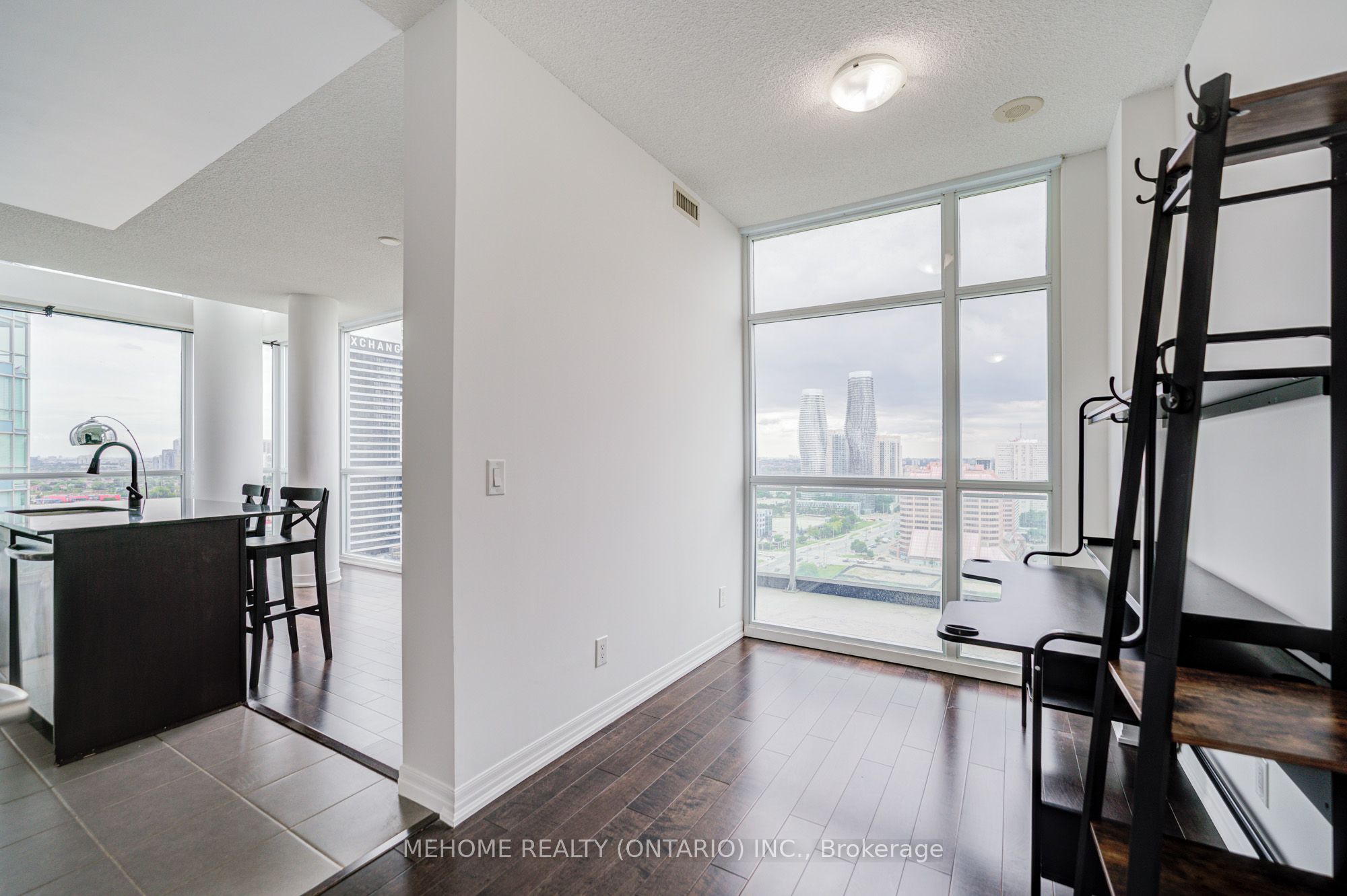 223 Webb Drive 2103 Property Photo 6