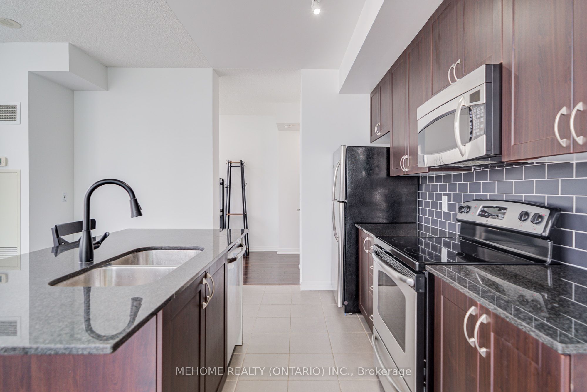 223 Webb Drive 2103 Property Photo 9