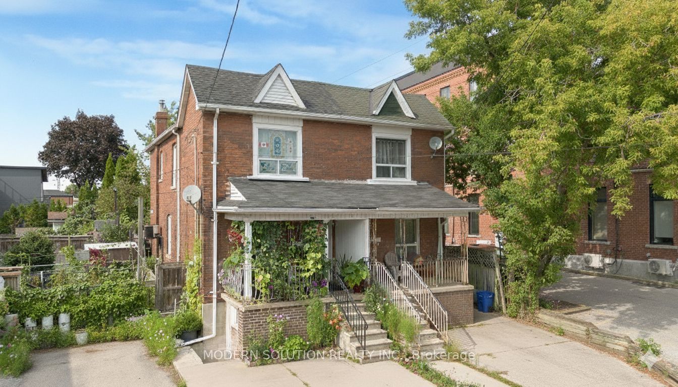 2 Rockwell Avenue Property Photo 1