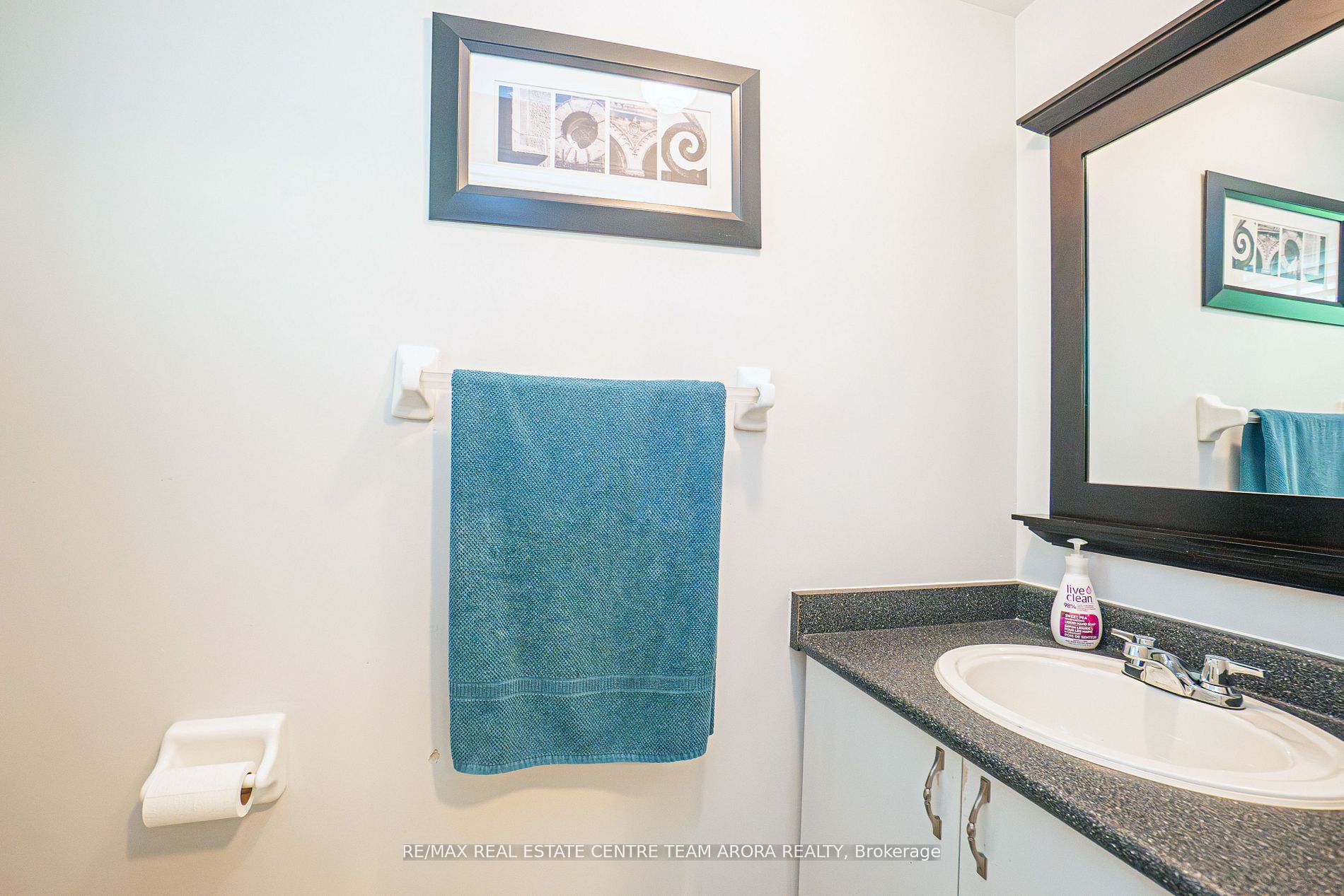 608 Lumberton Crescent Property Photo 12