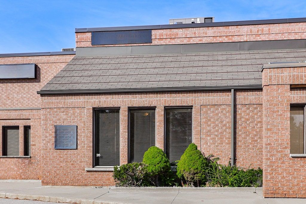 2861 Sherwood Heights Drive 26 Property Photo 1