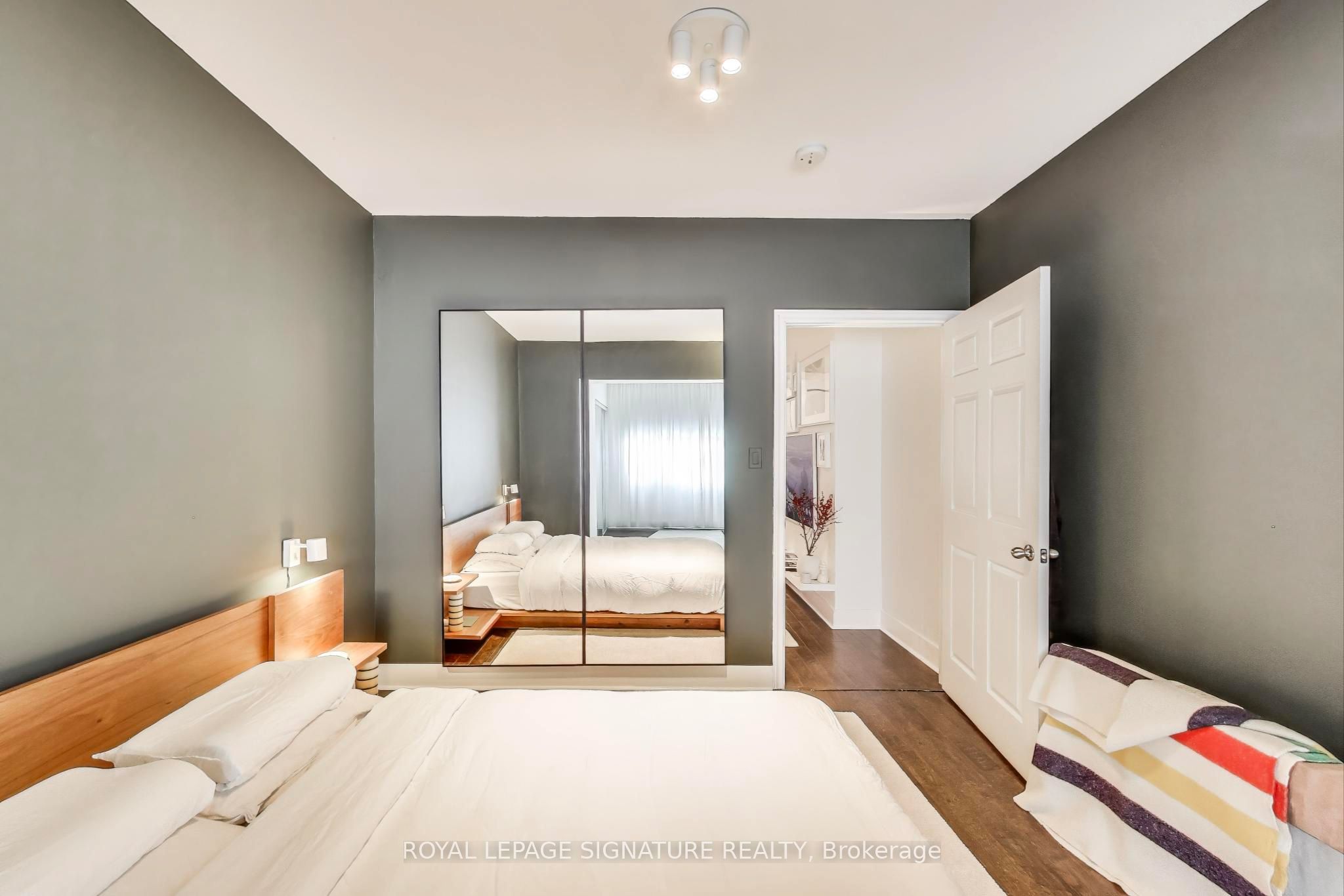 232 Pacific Avenue Property Photo 10