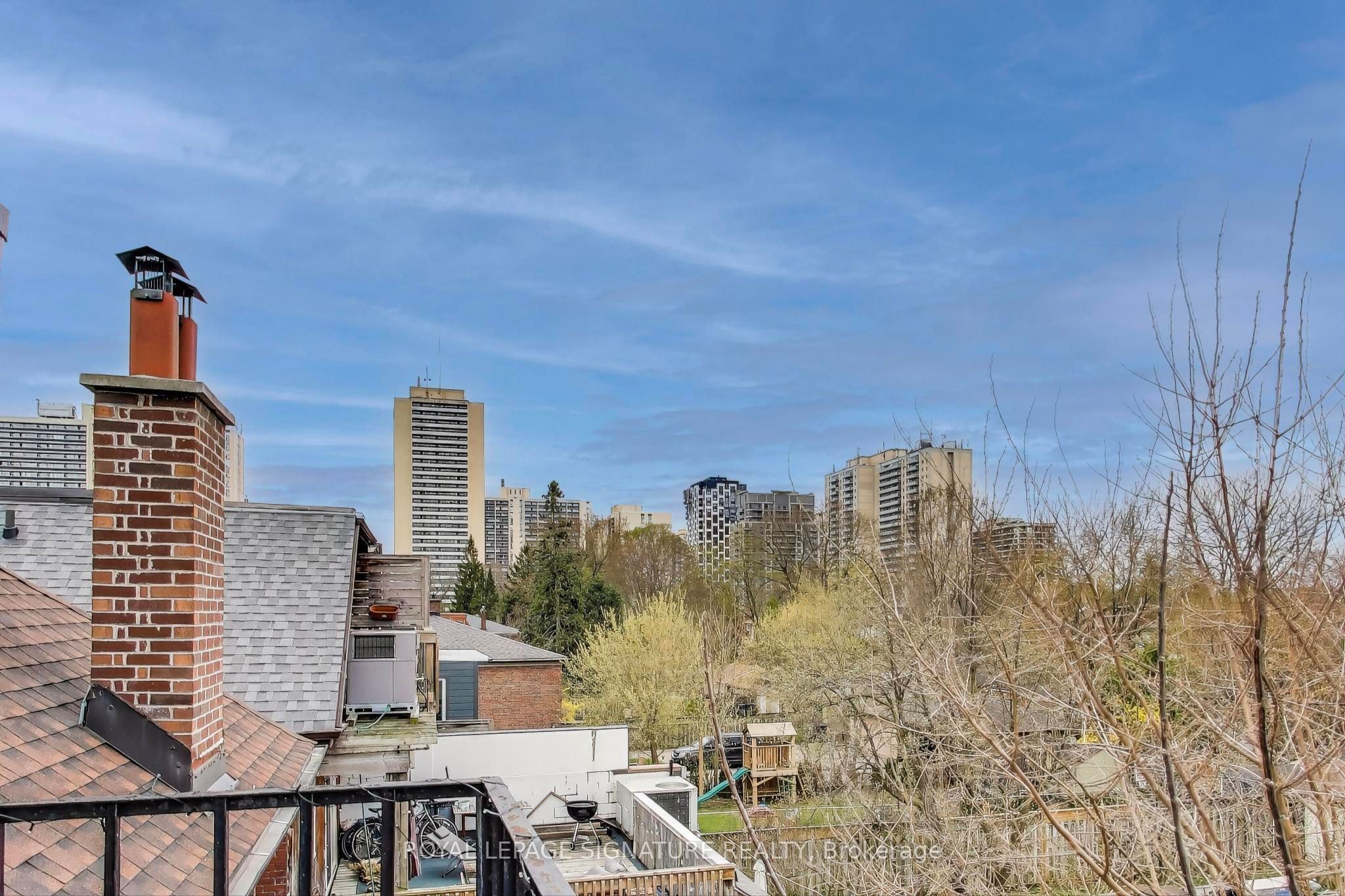 232 Pacific Avenue Property Photo 30