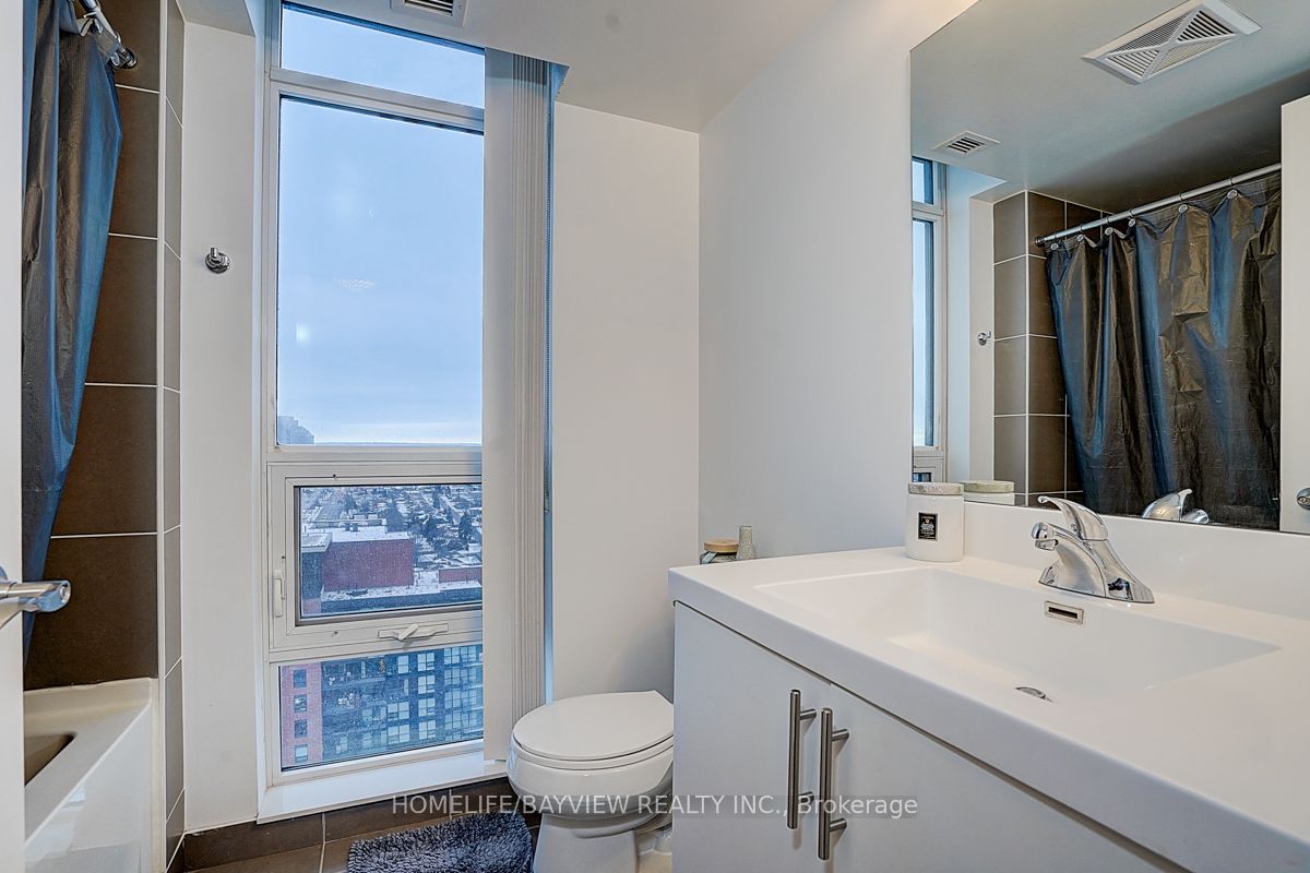 830 Lawrence Avenue W 2204 Property Photo 14