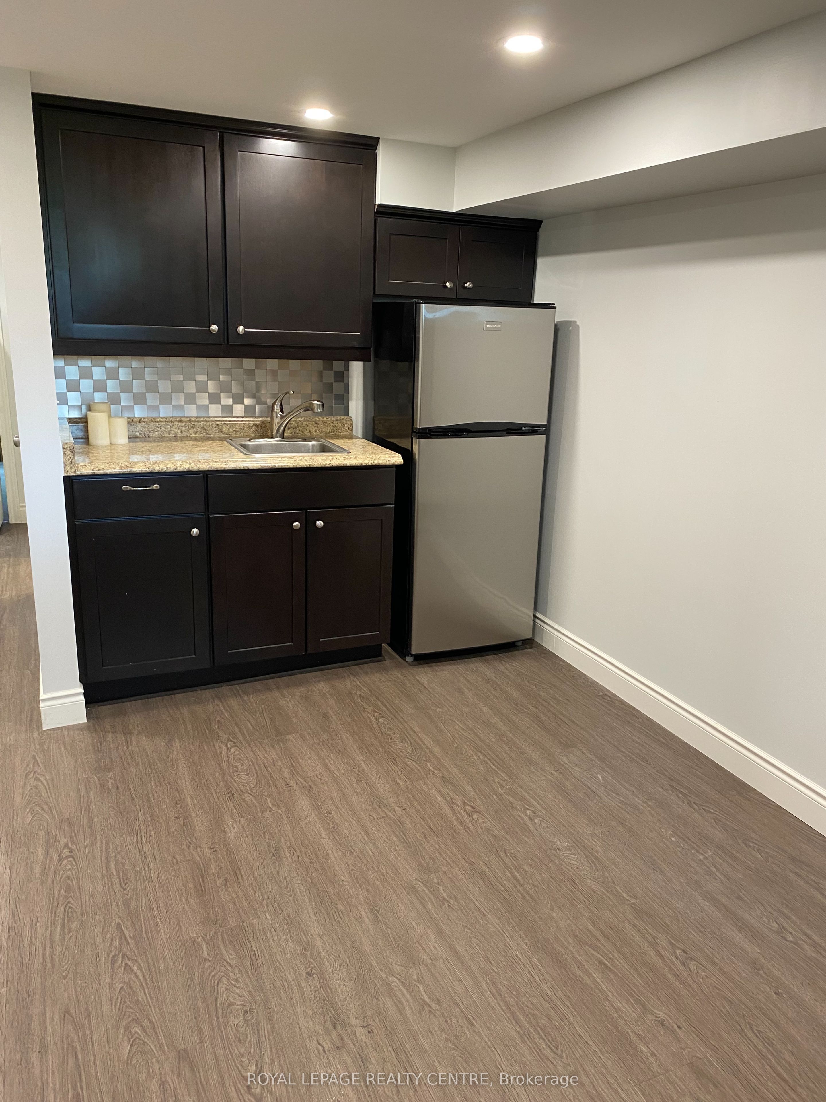 35 Aintree Crescent Property Photo 21