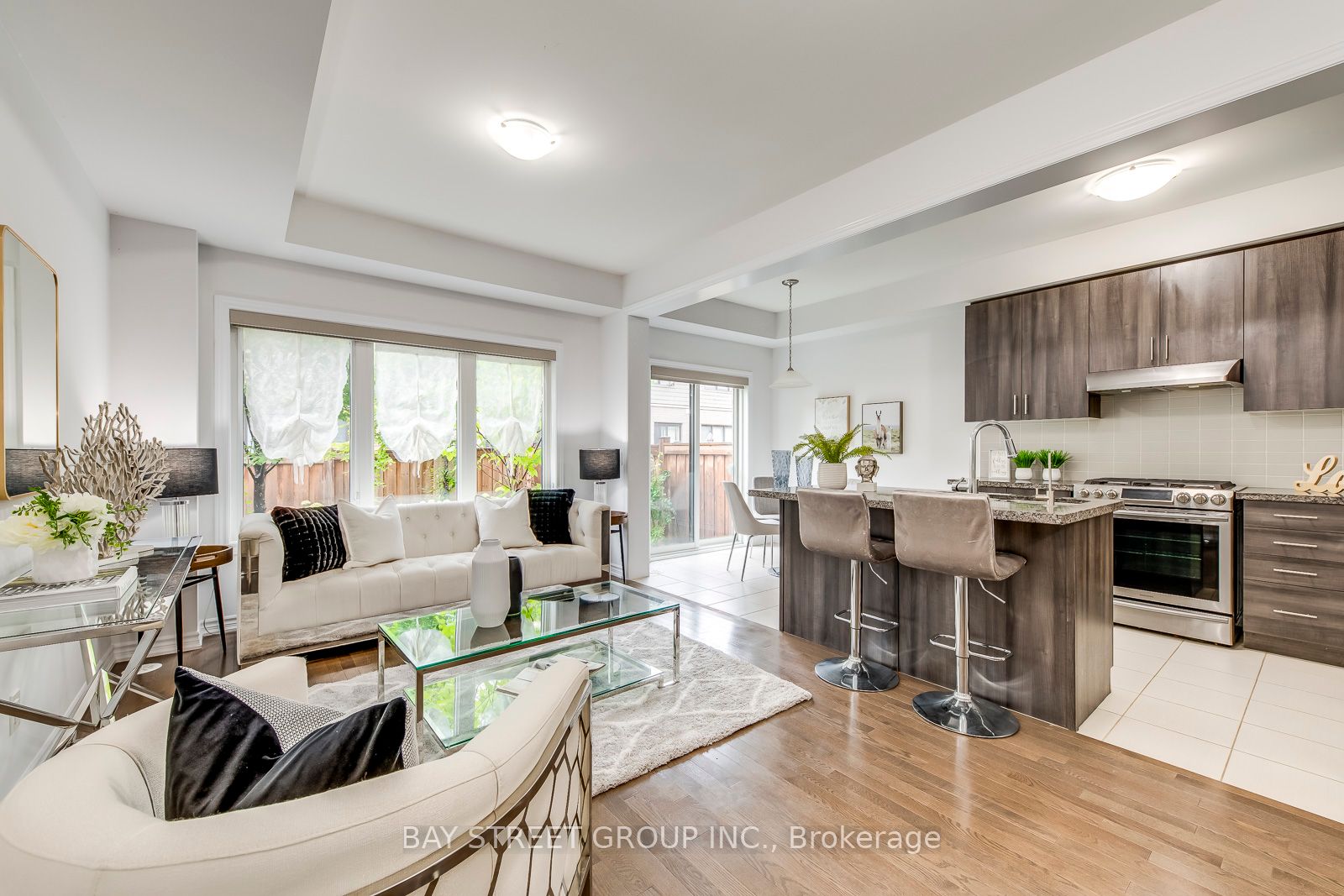 371 Athabasca Common Property Photo 8