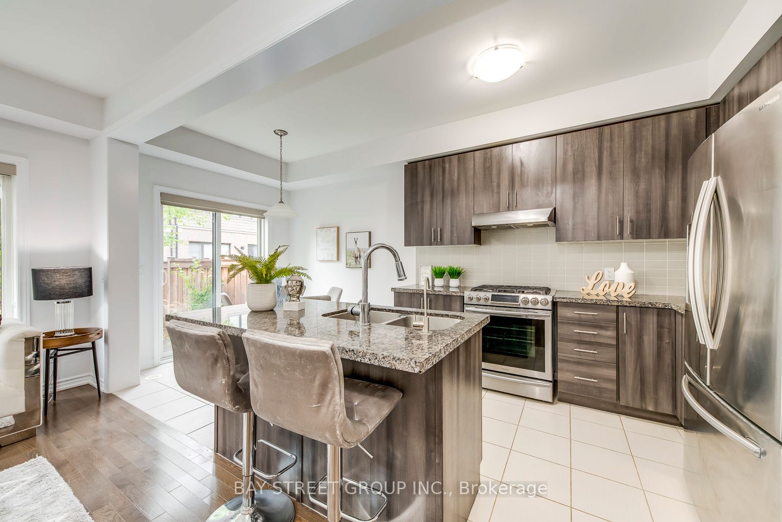 371 Athabasca Common Property Photo 12