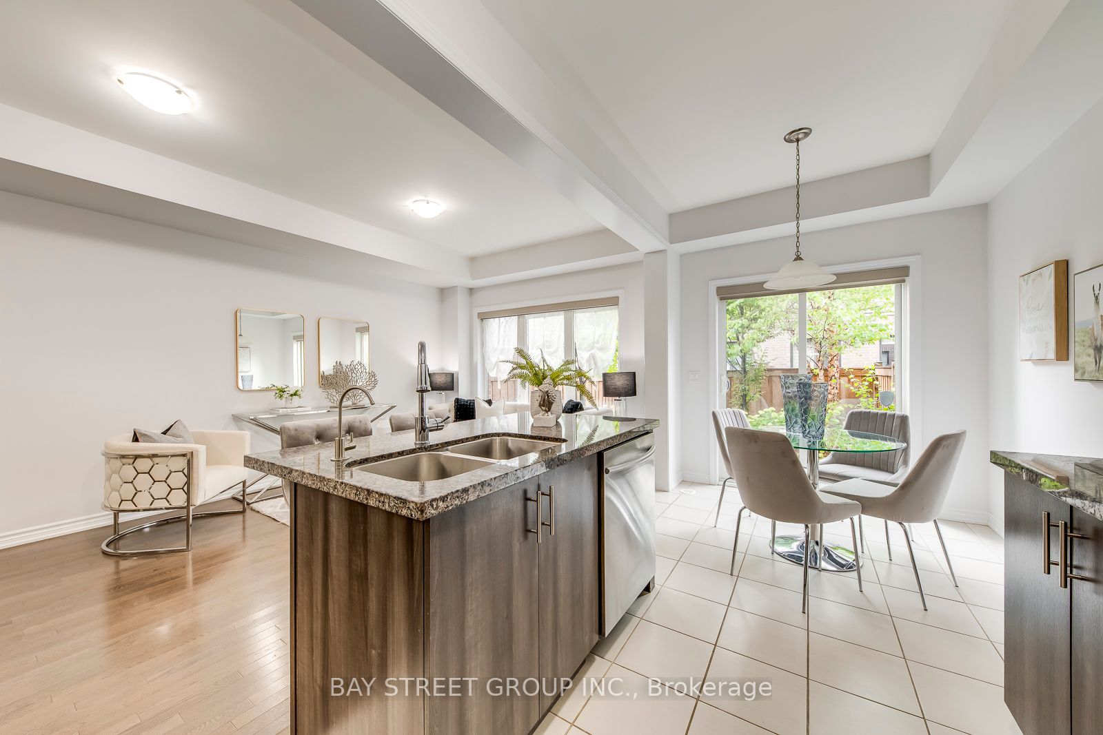 371 Athabasca Common Property Photo 15