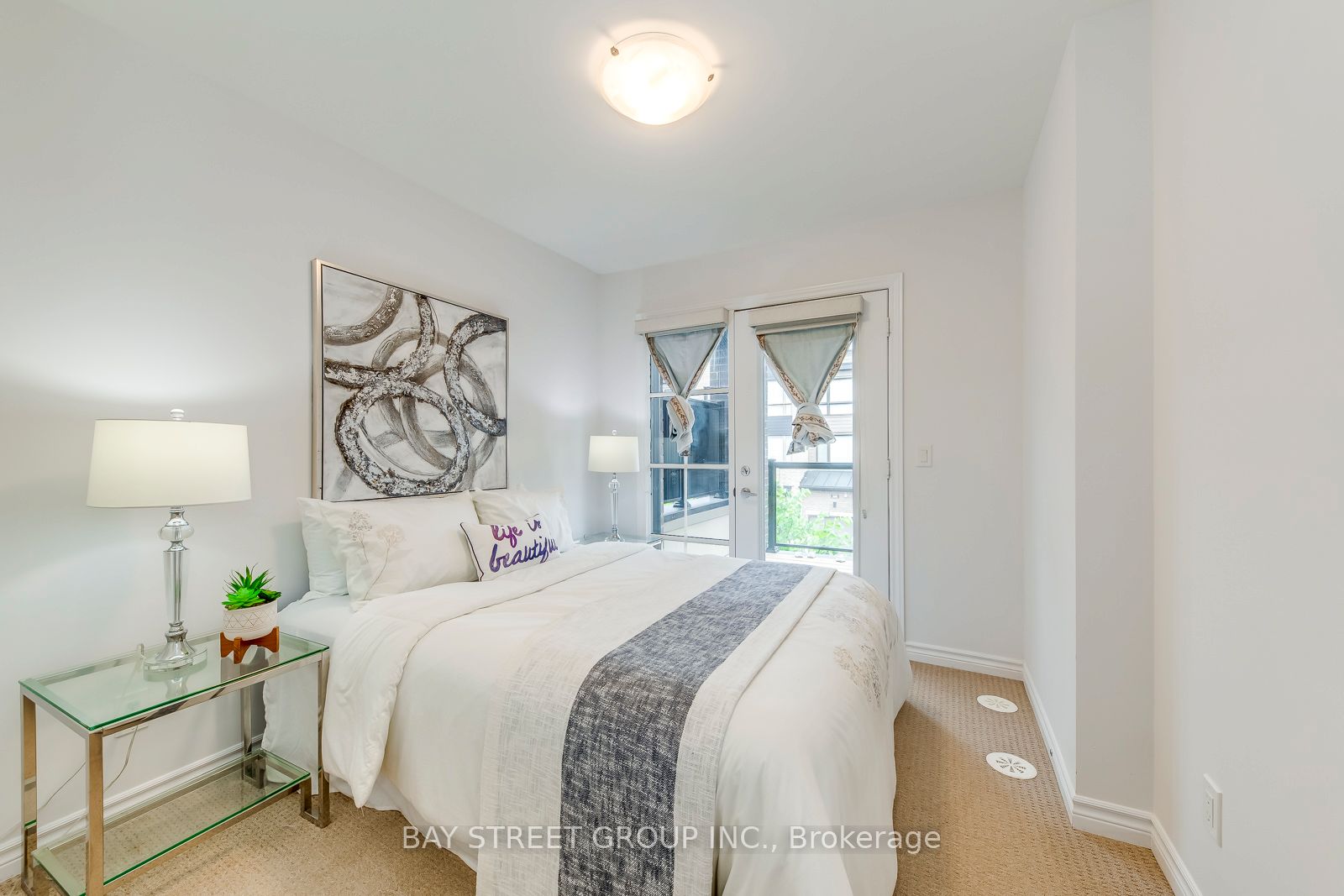 371 Athabasca Common Property Photo 28