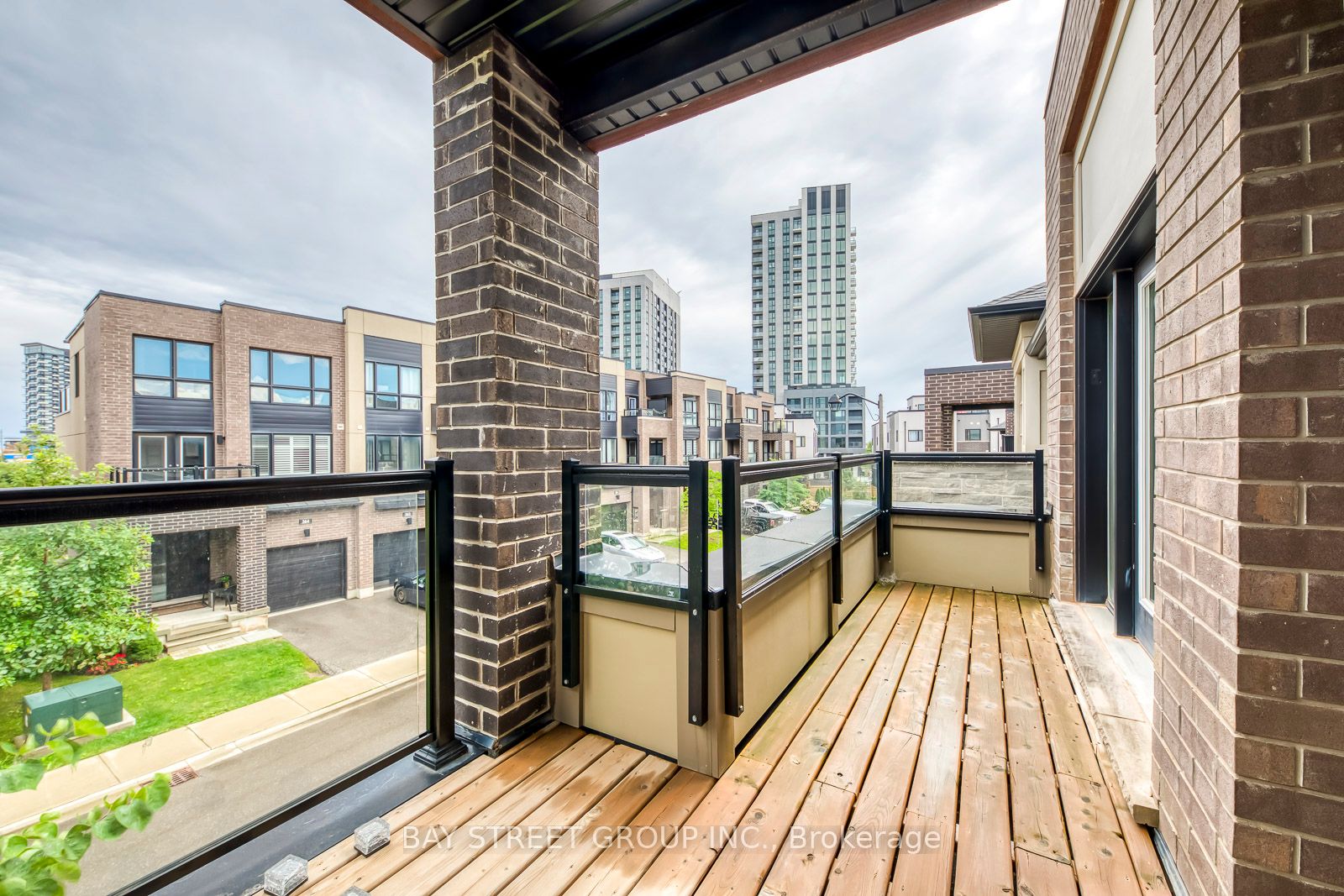 371 Athabasca Common Property Photo 29