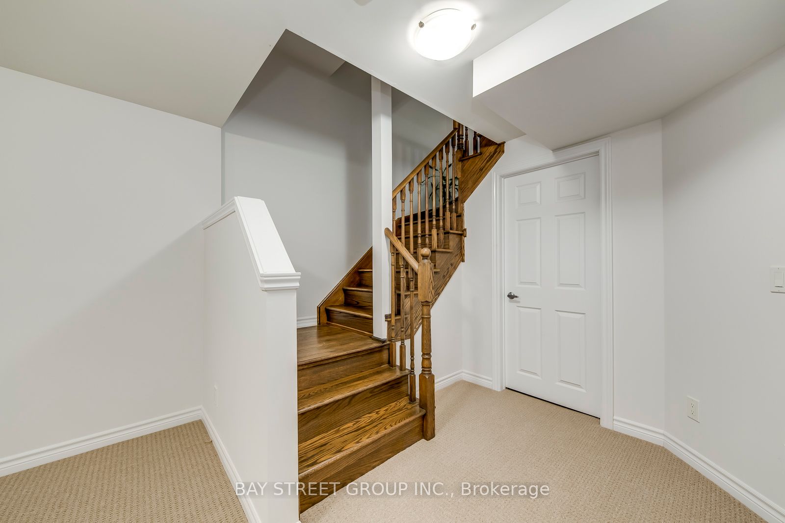 371 Athabasca Common Property Photo 31