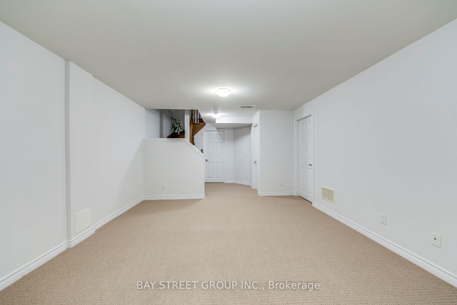 371 Athabasca Common Property Photo 33