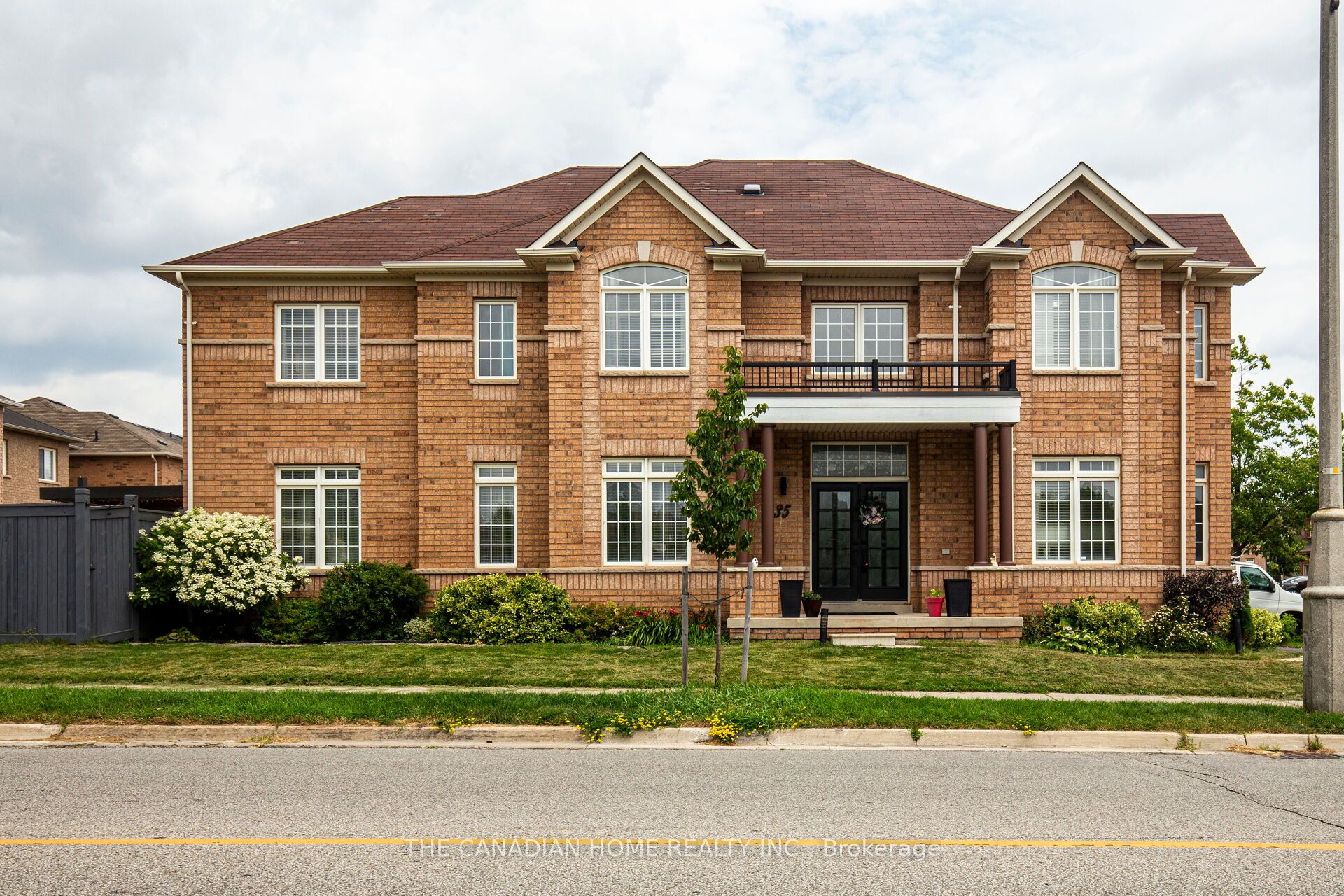 35 Ashby Field Road Property Photo 1