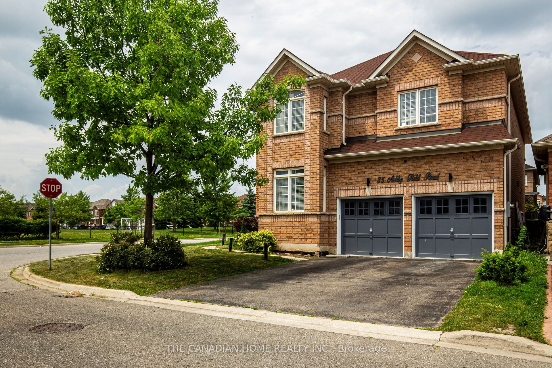 35 Ashby Field Road Property Photo 2