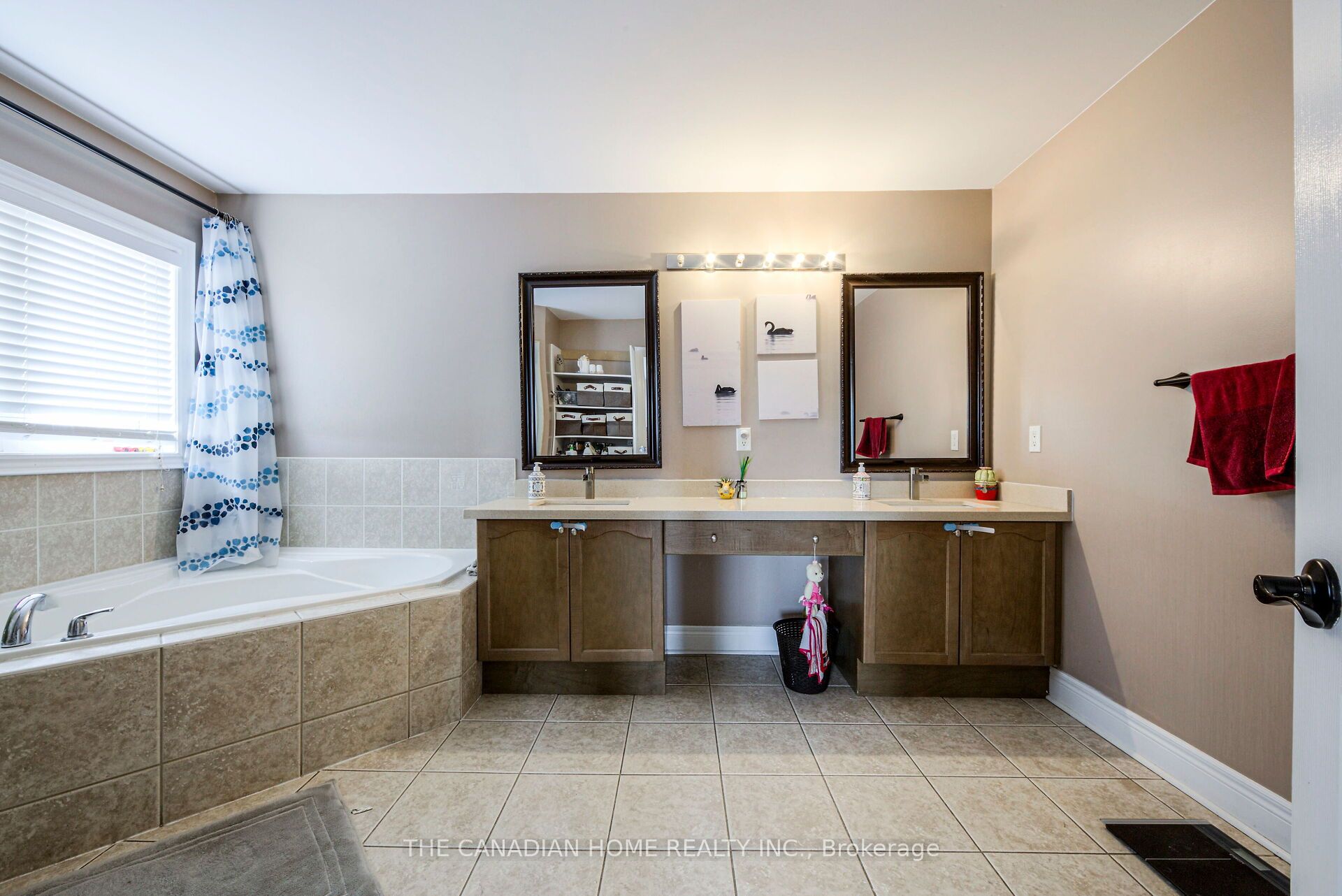 35 Ashby Field Road Property Photo 18