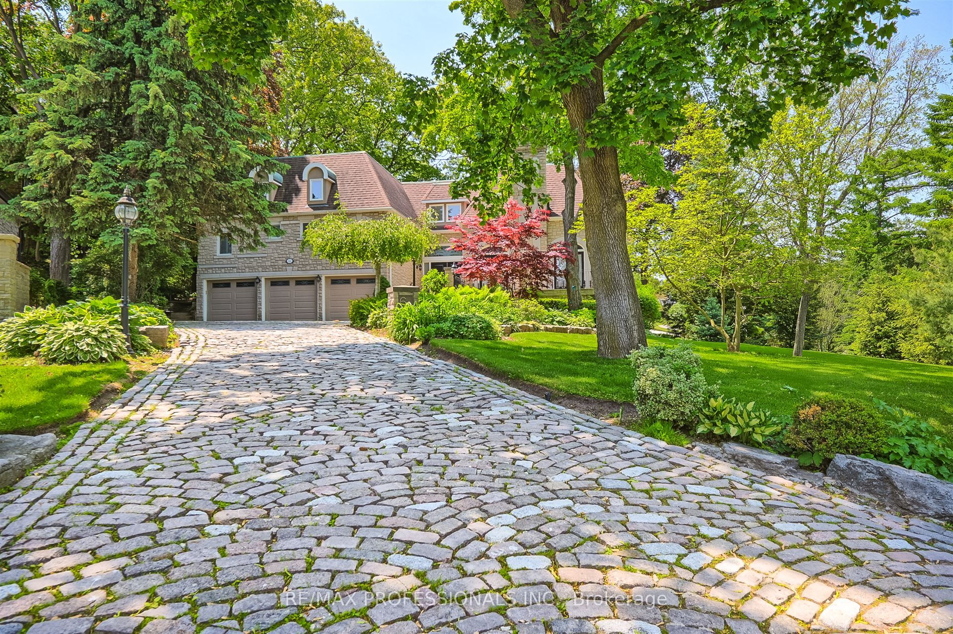 6a Edenbrook Hill Property Photo 3