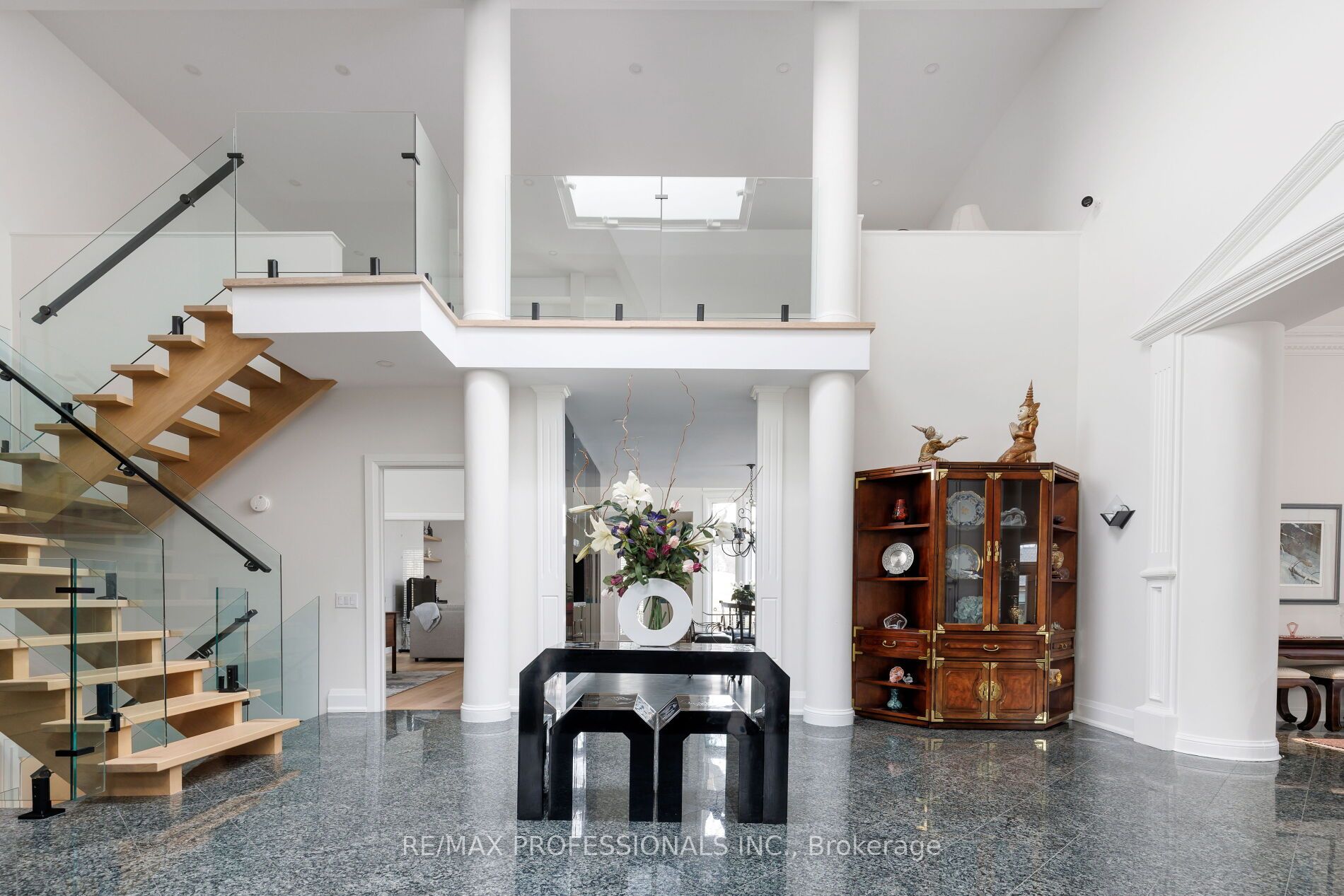 6a Edenbrook Hill Property Photo 6