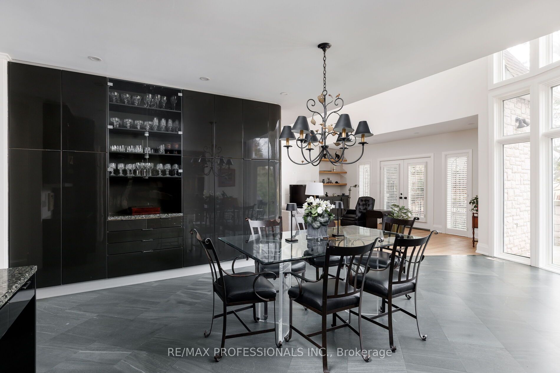 6a Edenbrook Hill Property Photo 16