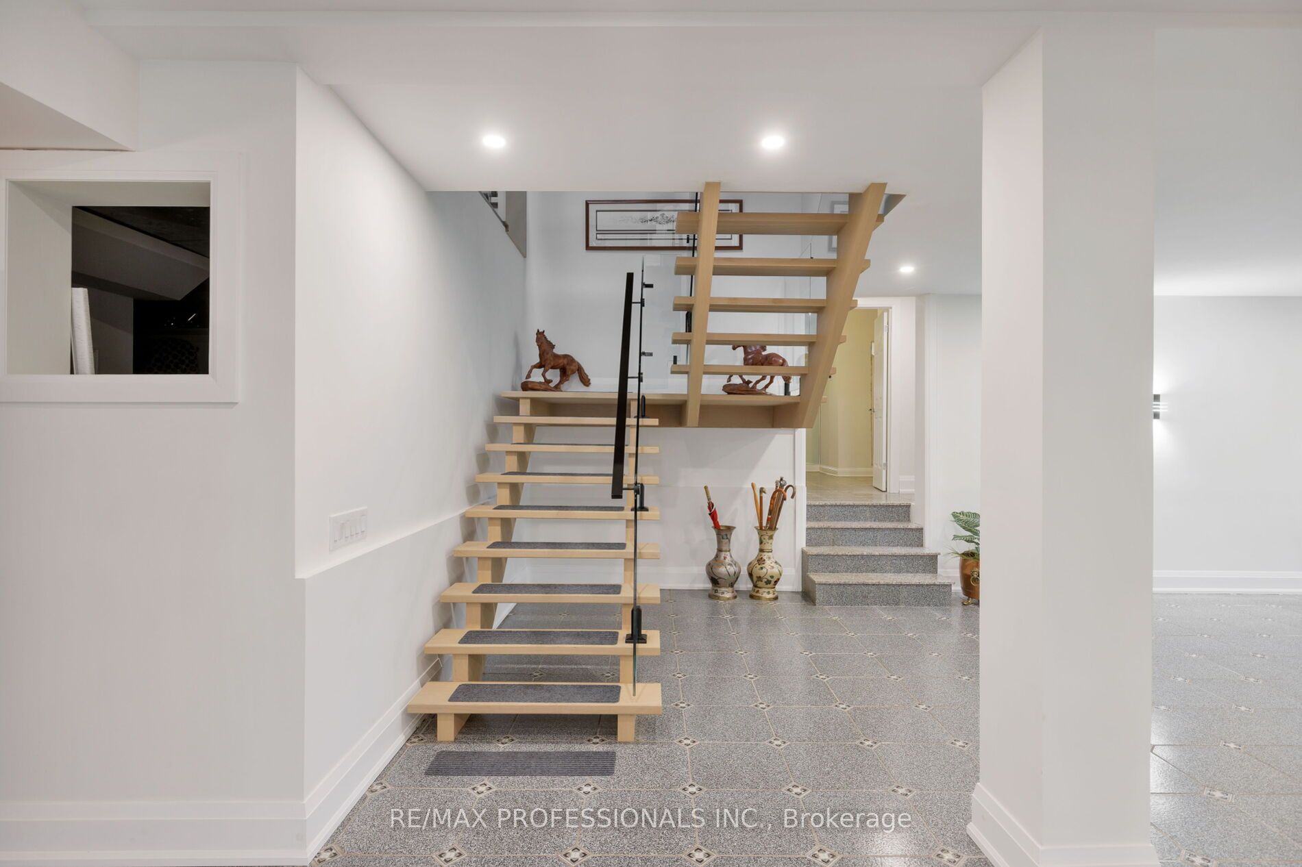 6a Edenbrook Hill Property Photo 29