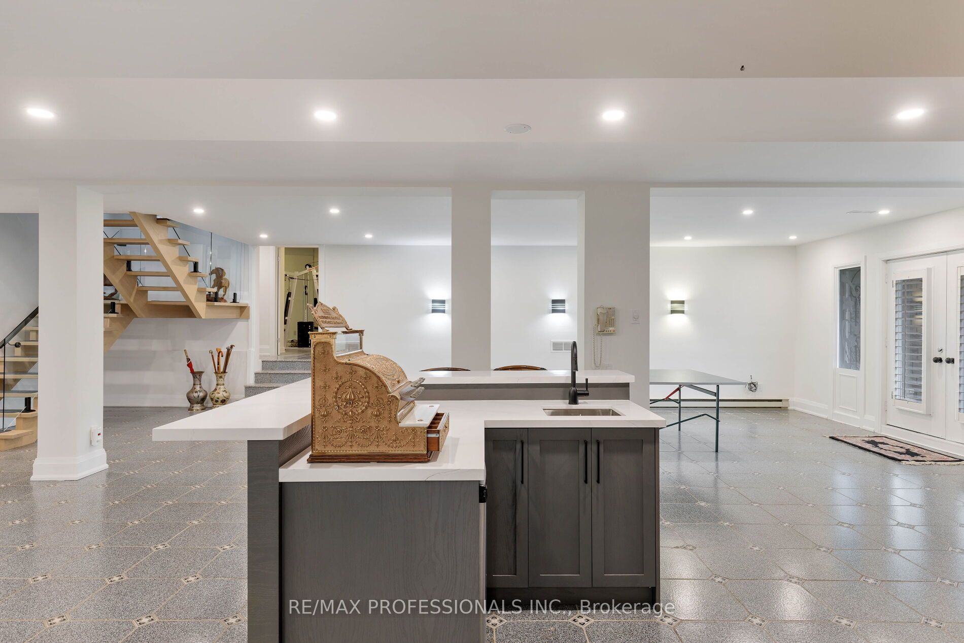 6a Edenbrook Hill Property Photo 33