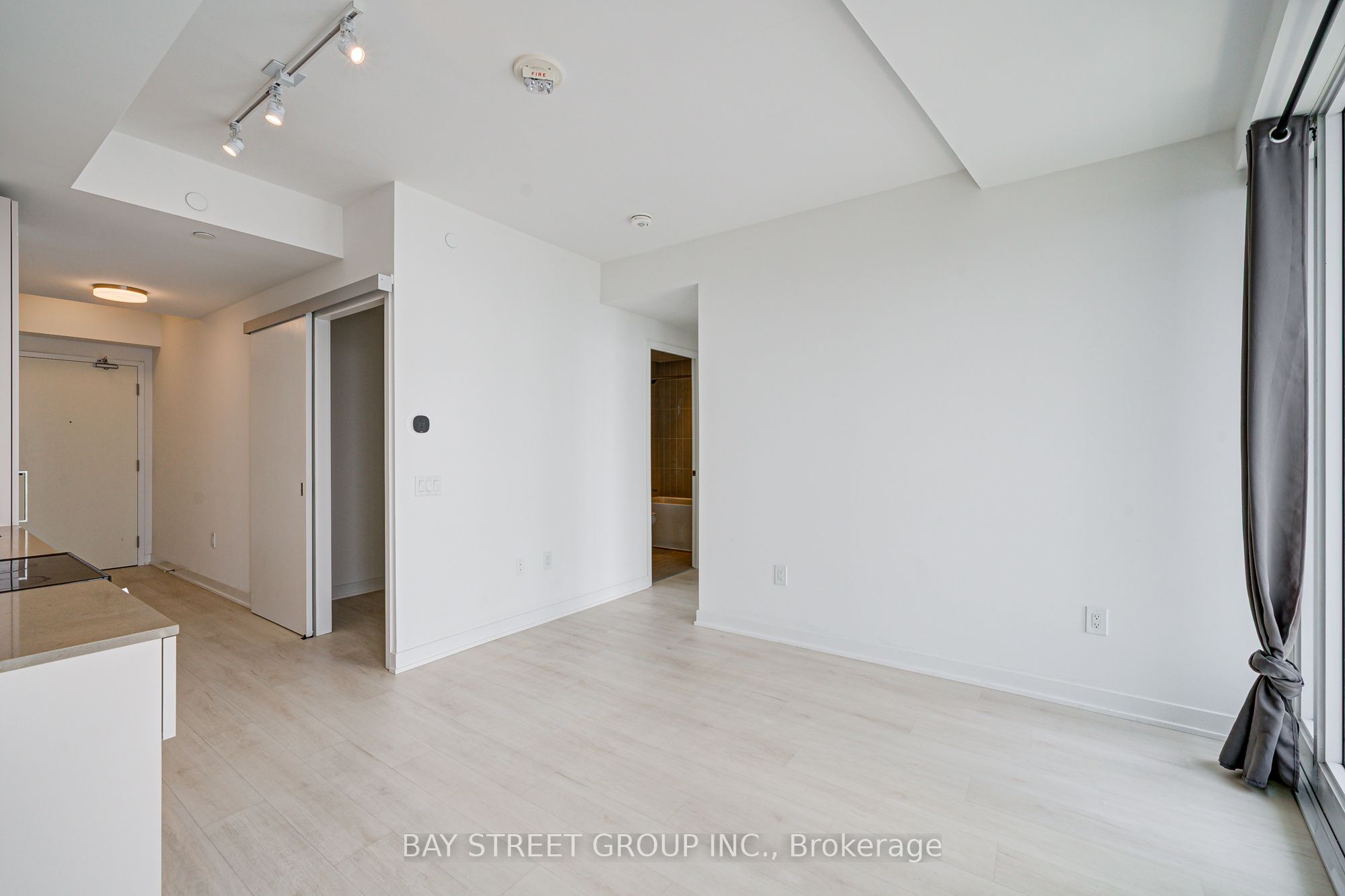 3900 Confederation Parkway 3207 Property Photo 9