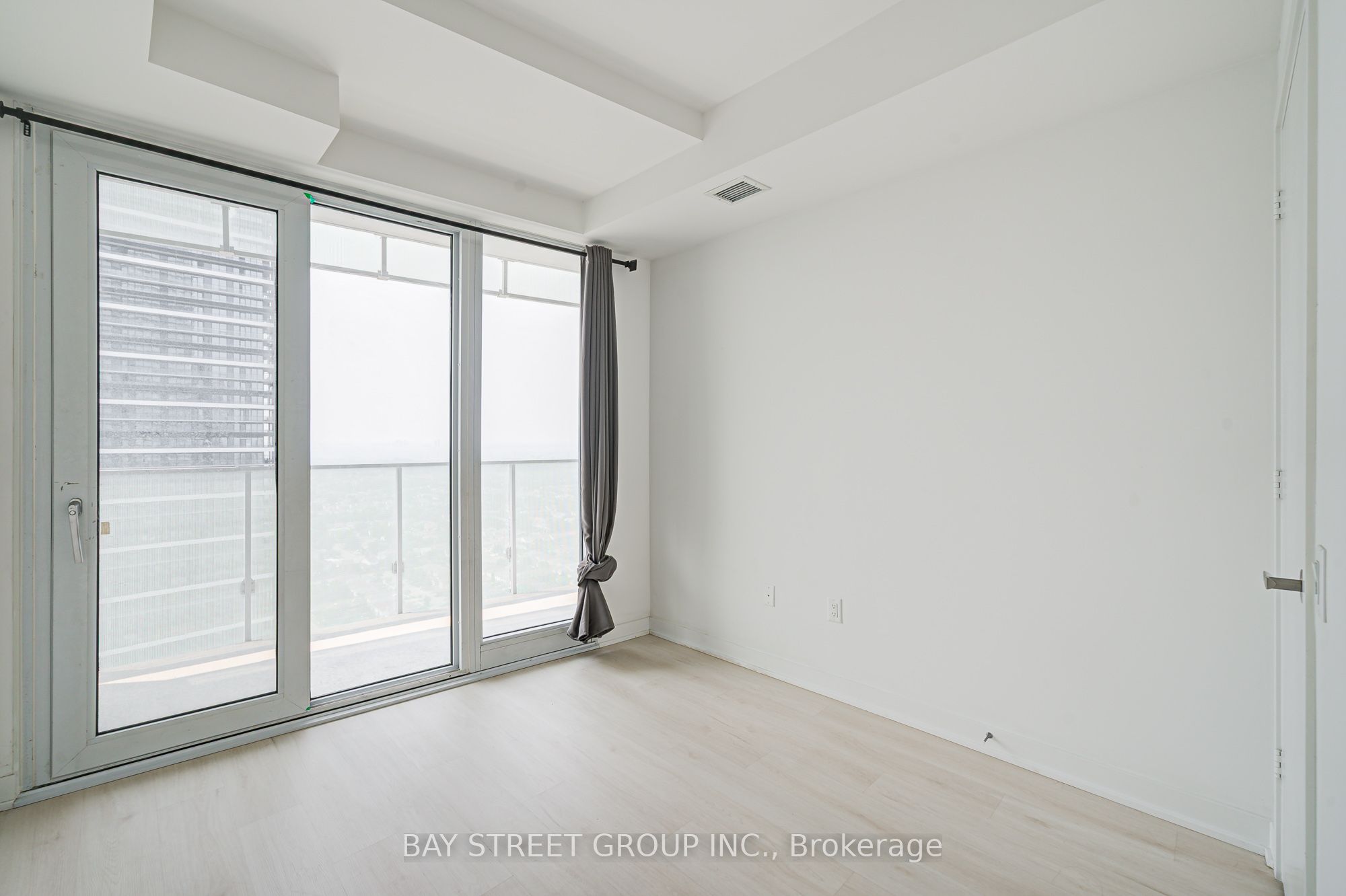 3900 Confederation Parkway 3207 Property Photo 11