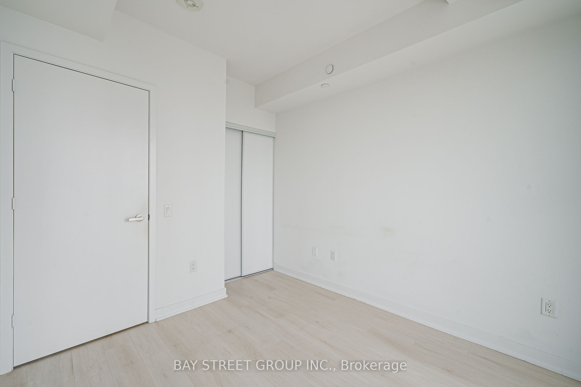 3900 Confederation Parkway 3207 Property Photo 14