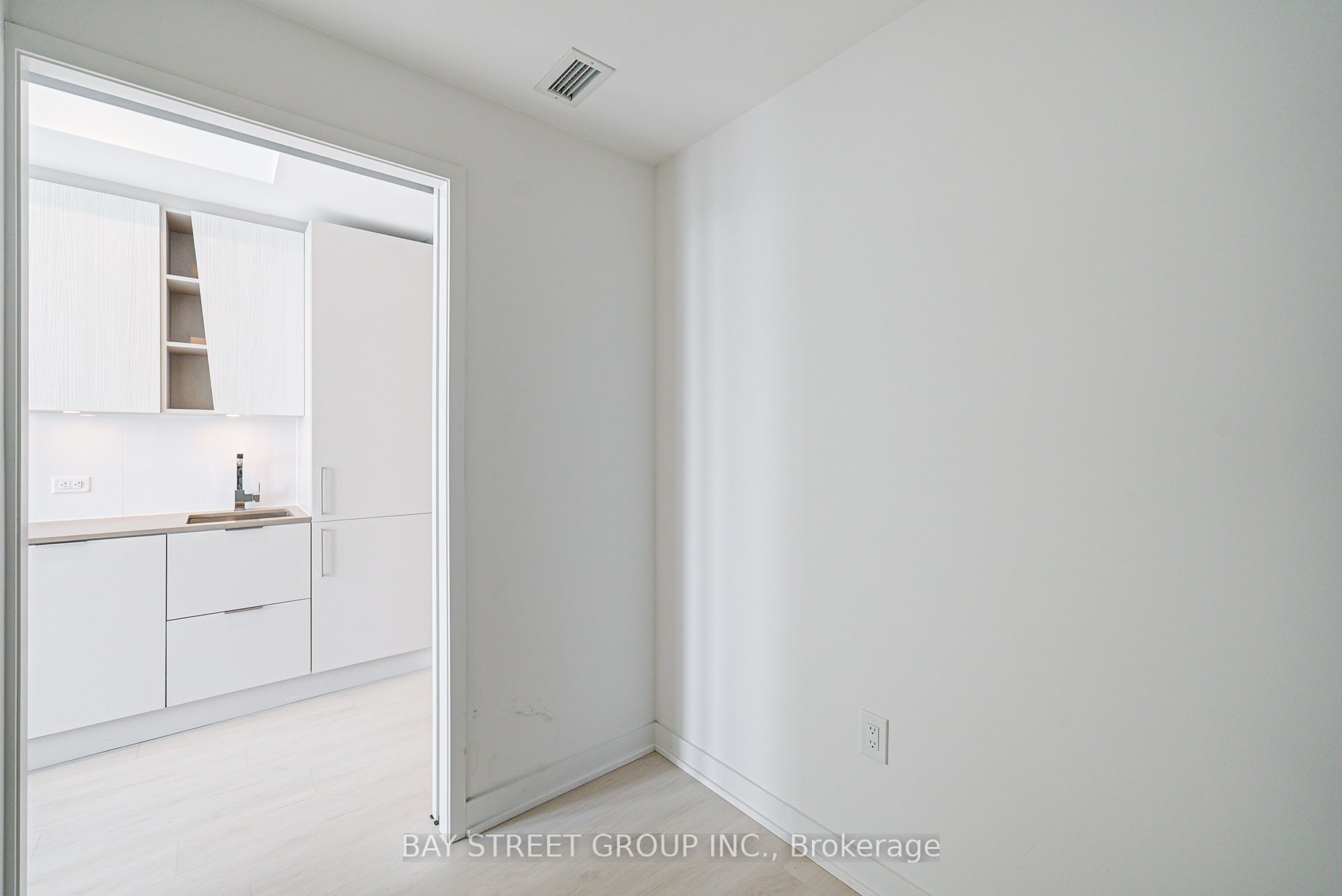 3900 Confederation Parkway 3207 Property Photo 16