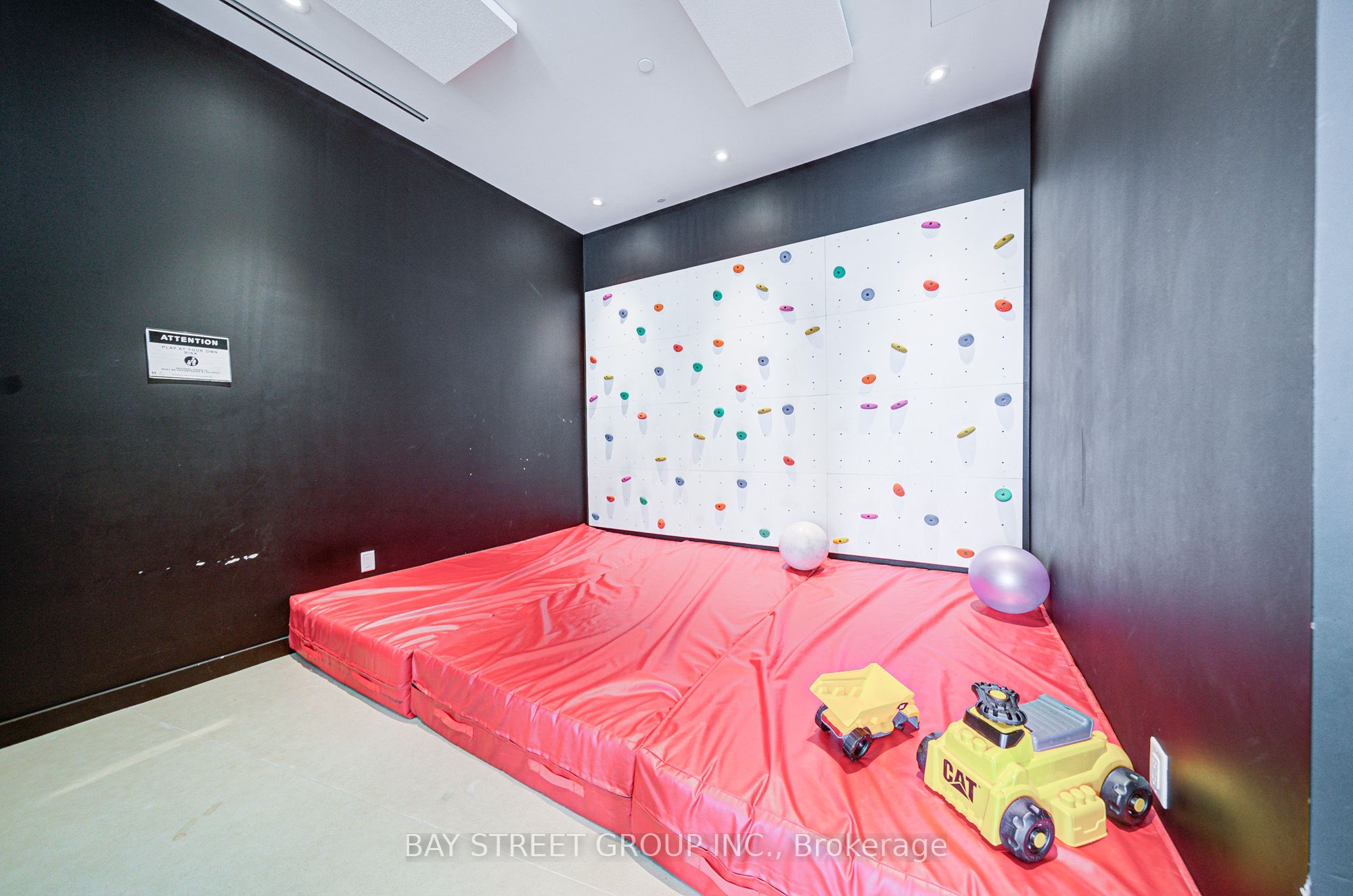 3900 Confederation Parkway 3207 Property Photo 23