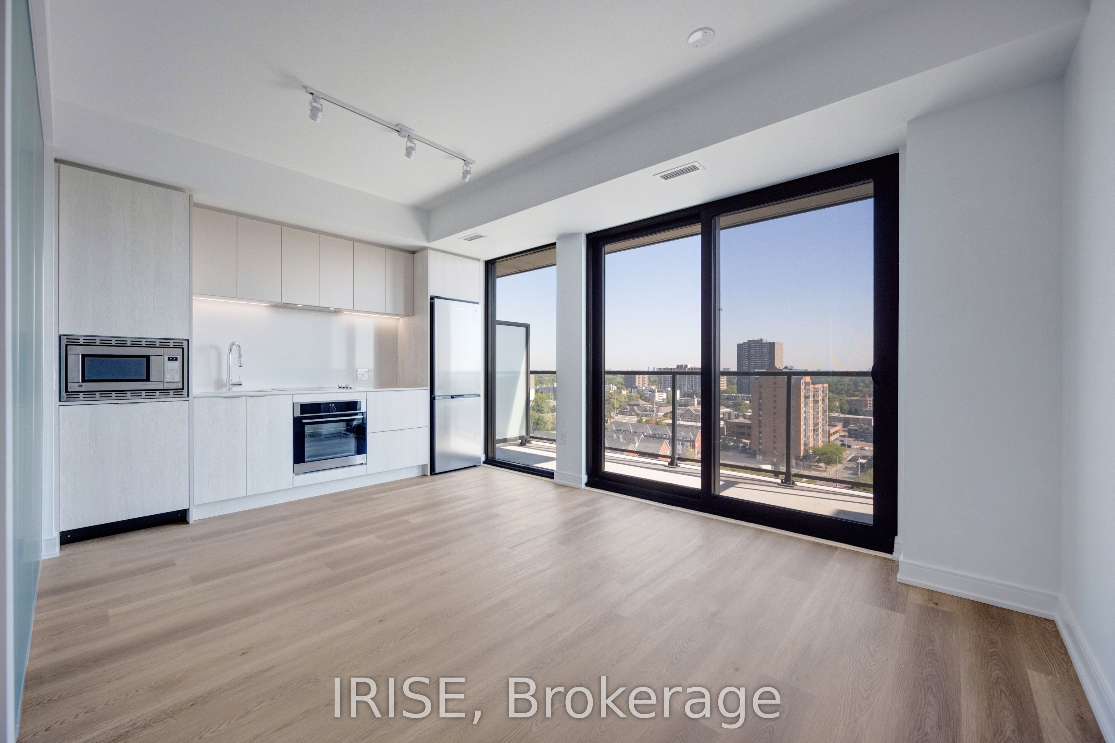 3009 Novar Road N 1417 Property Photo 3