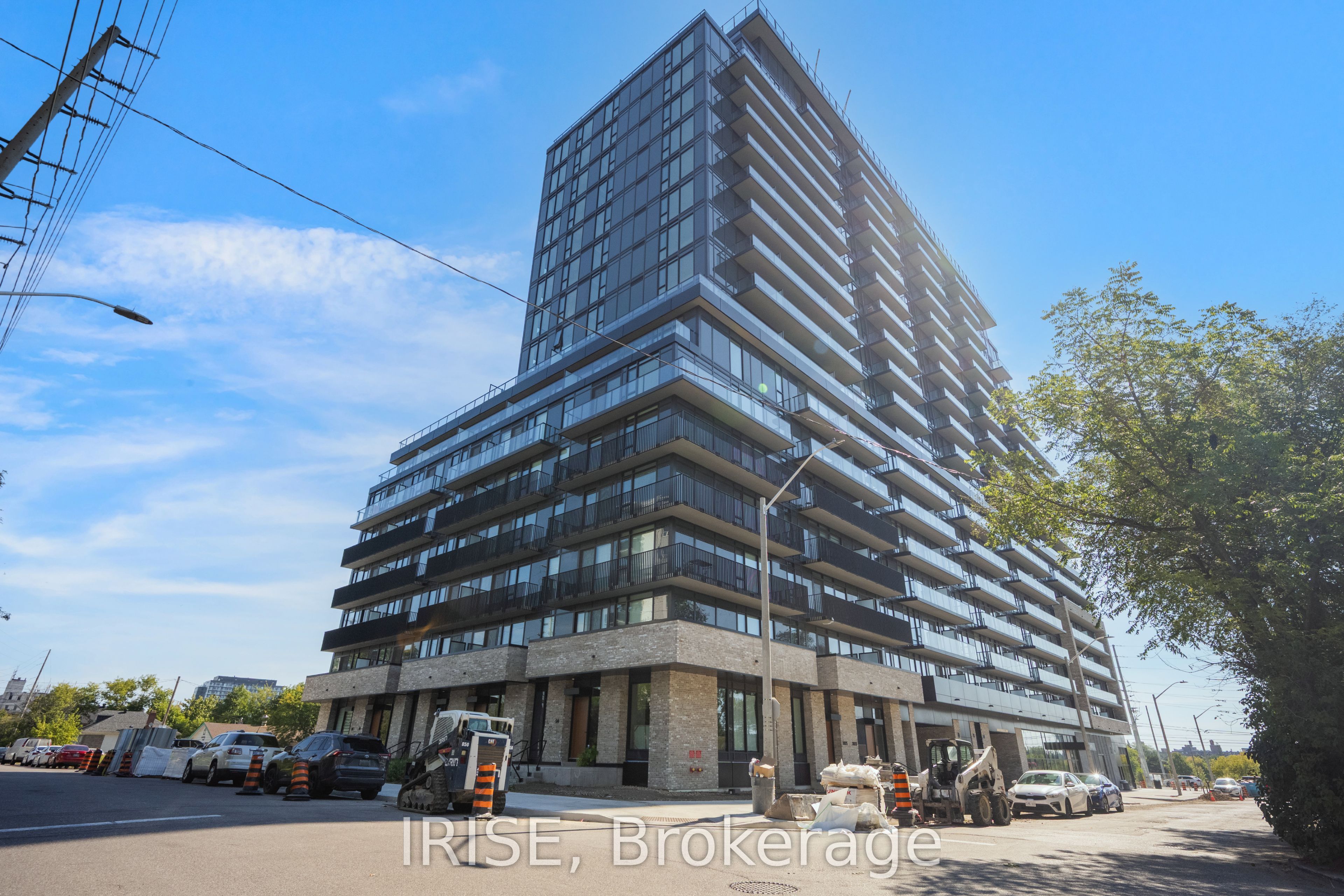 3009 Novar Road N 1417 Property Photo 15