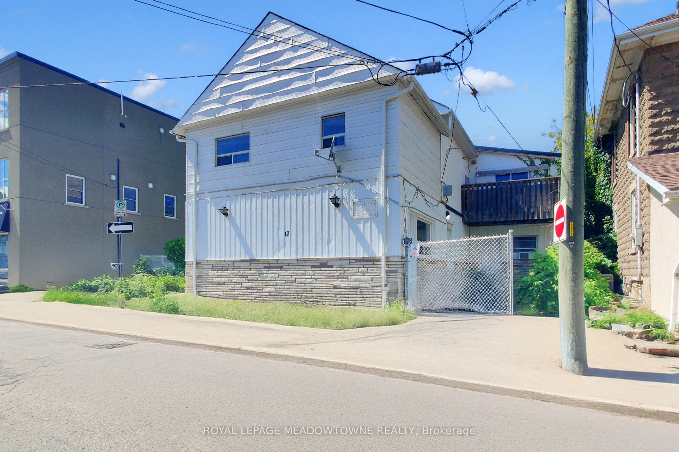 12 Wesleyan Street 6 Property Photo 3