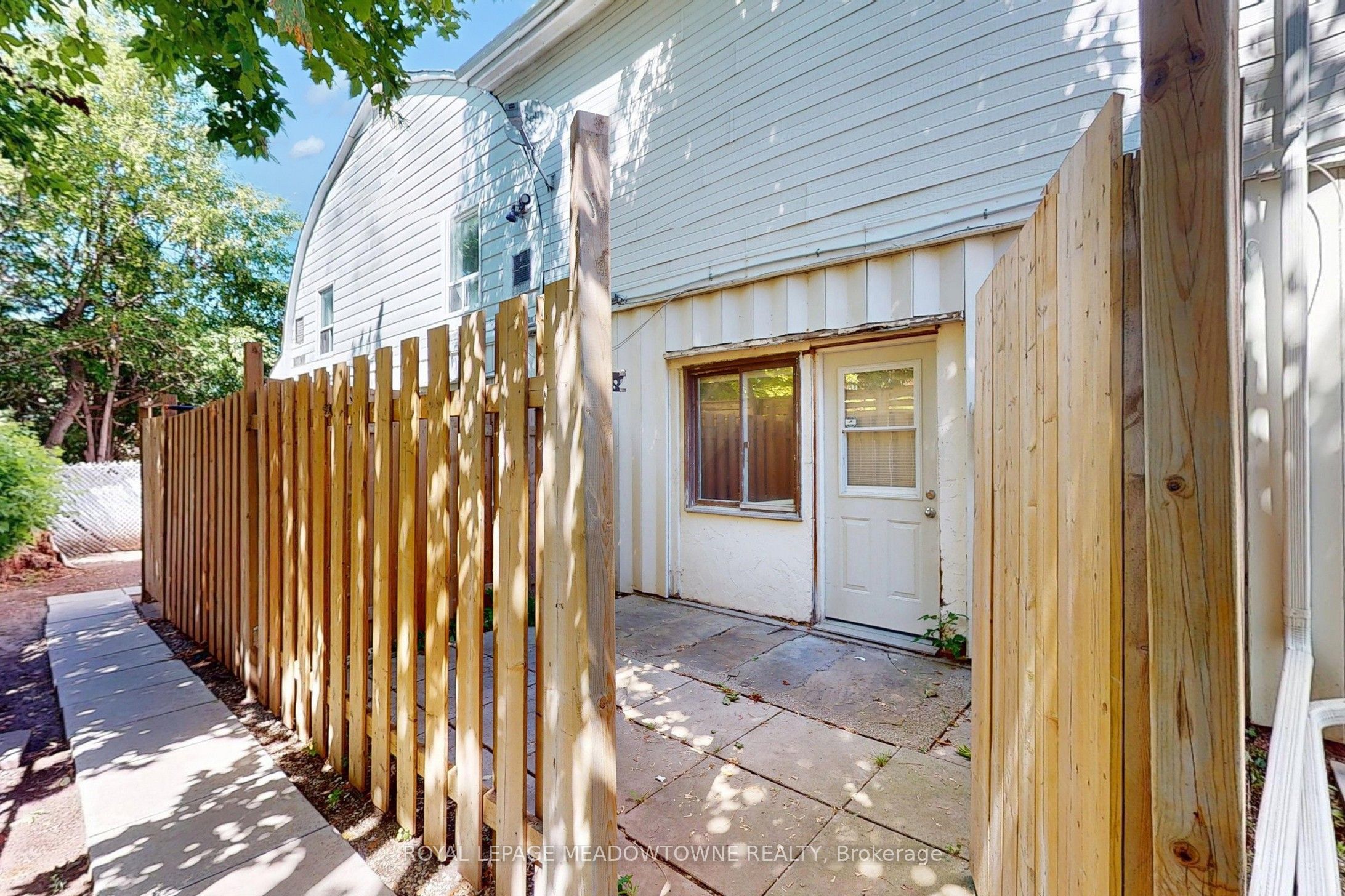 12 Wesleyan Street 6 Property Photo 5