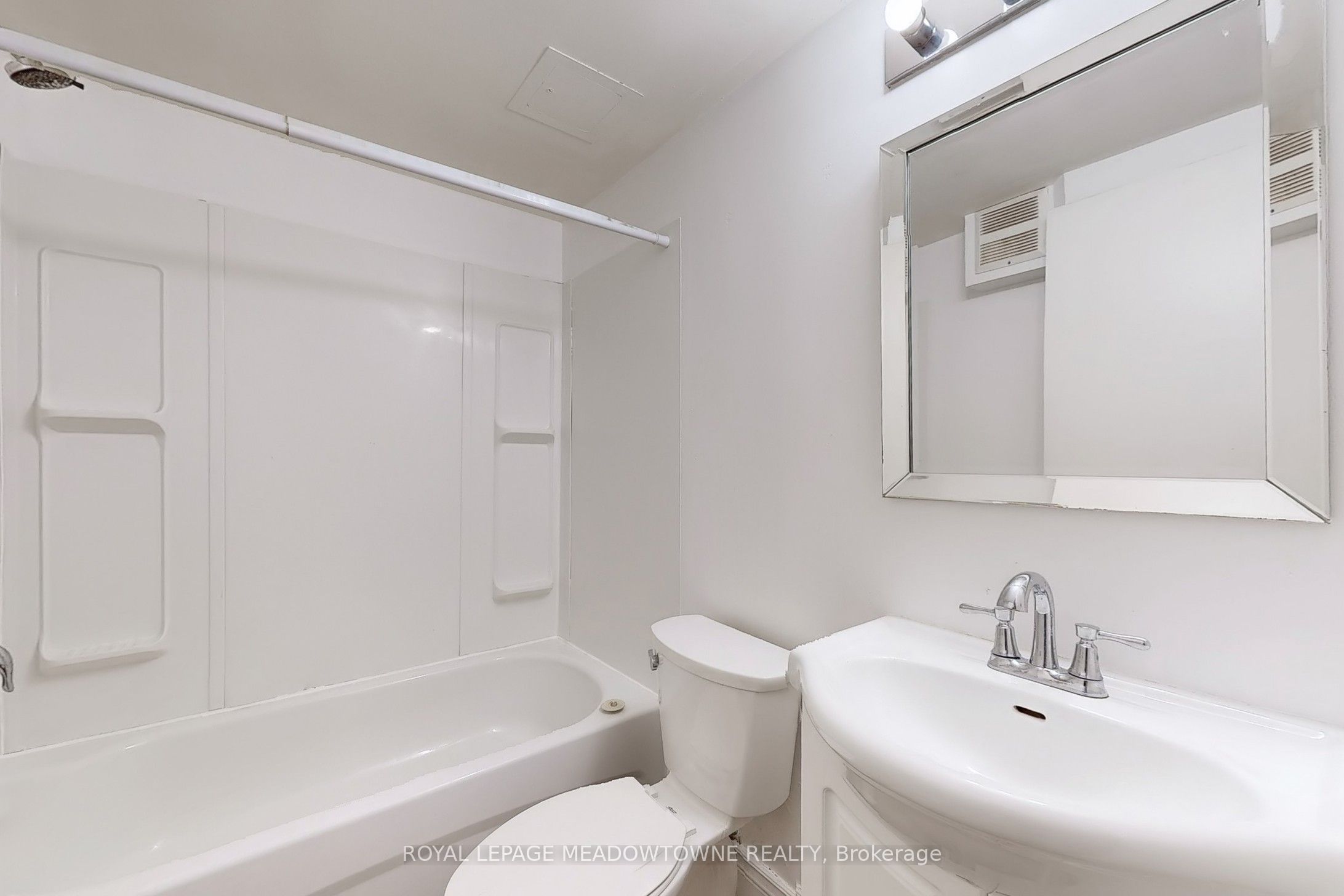 12 Wesleyan Street 6 Property Photo 13