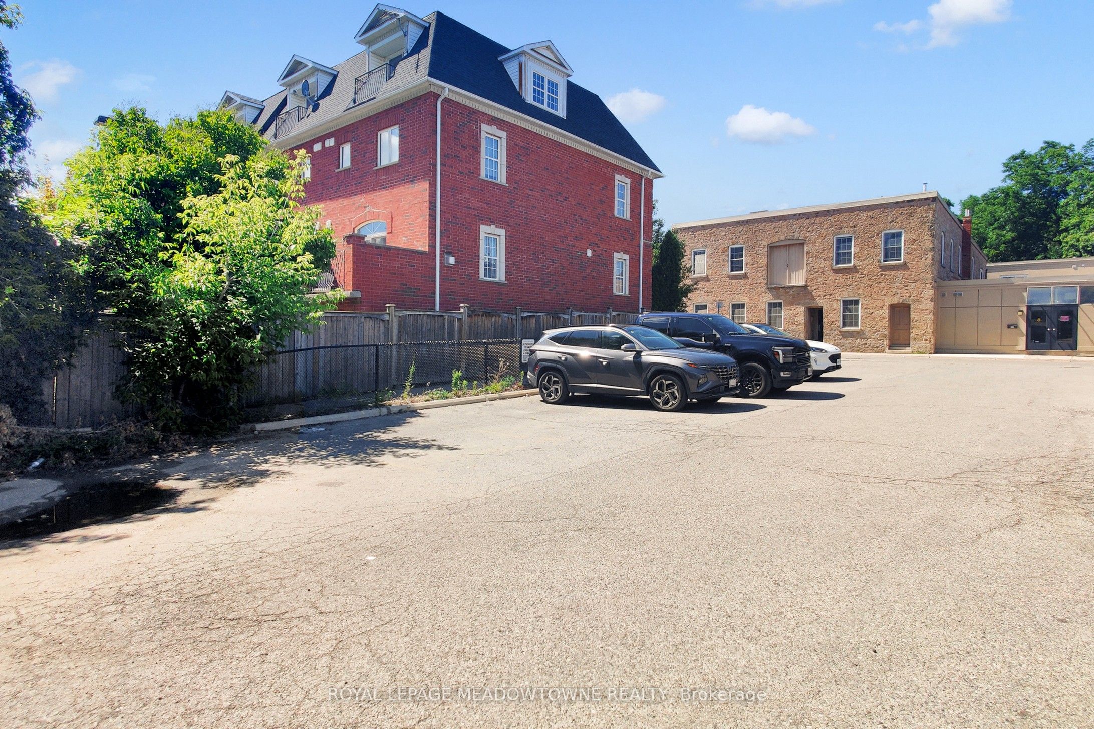 12 Wesleyan Street 6 Property Photo 26