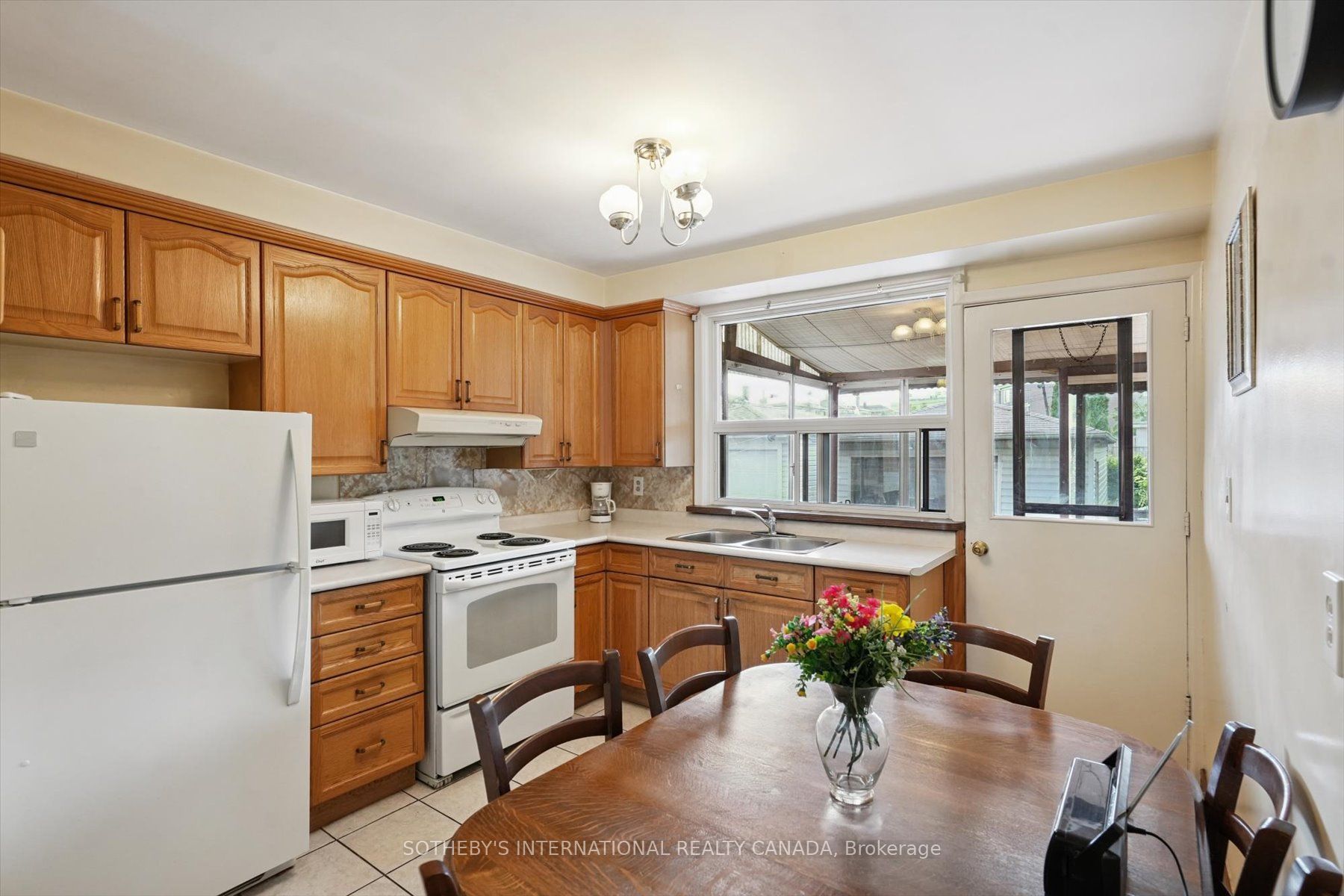 14 Burrard Road Property Photo 8